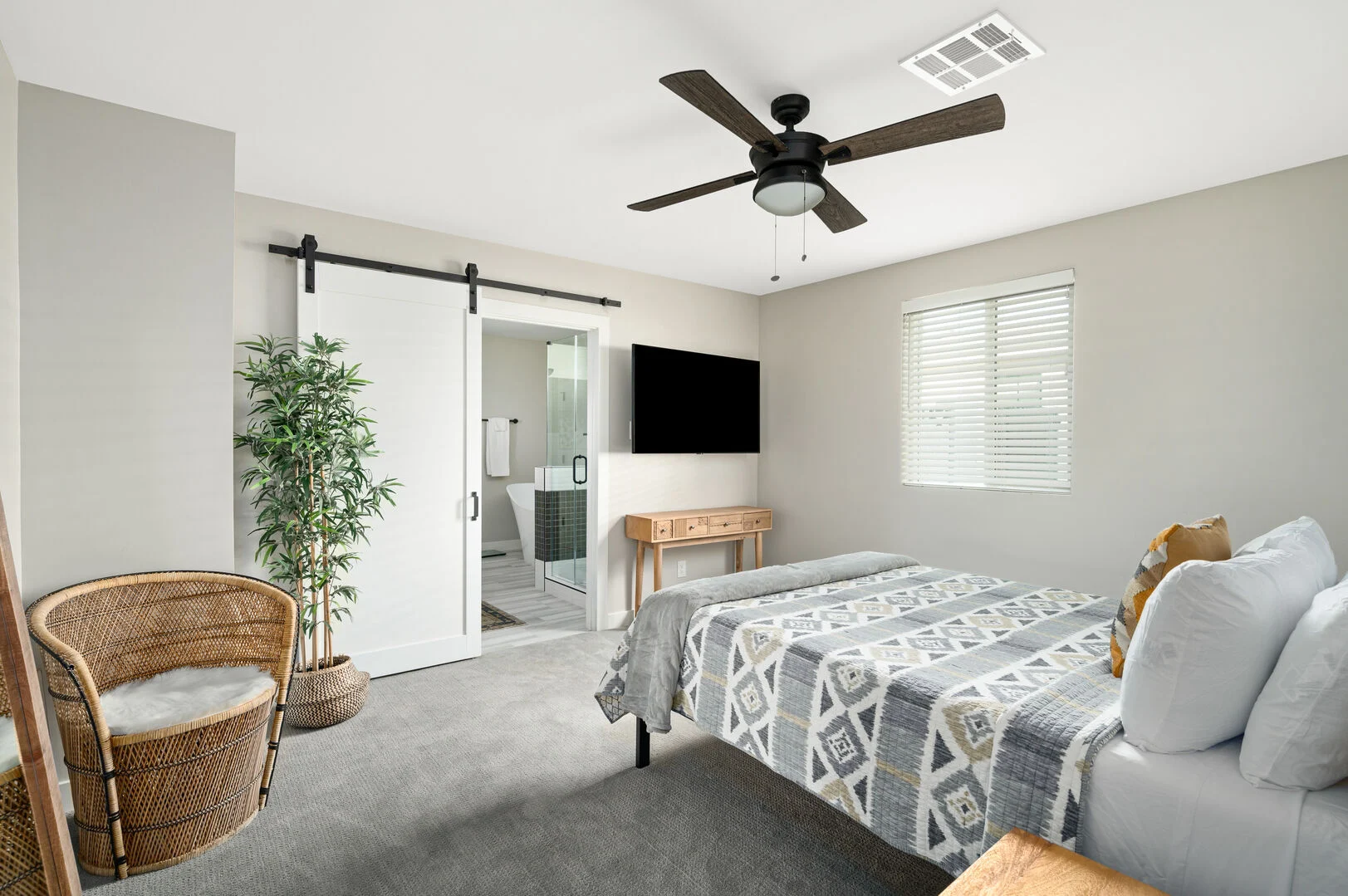 Ryder House - Image 12