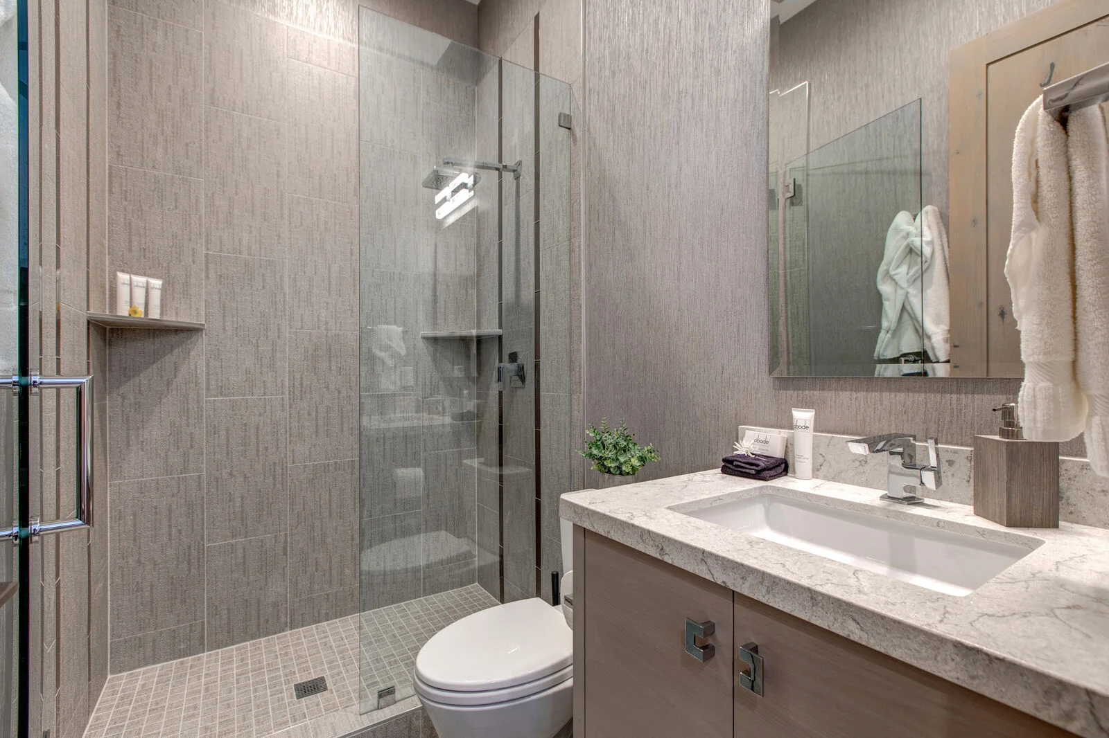 Rothwell House - Image 49