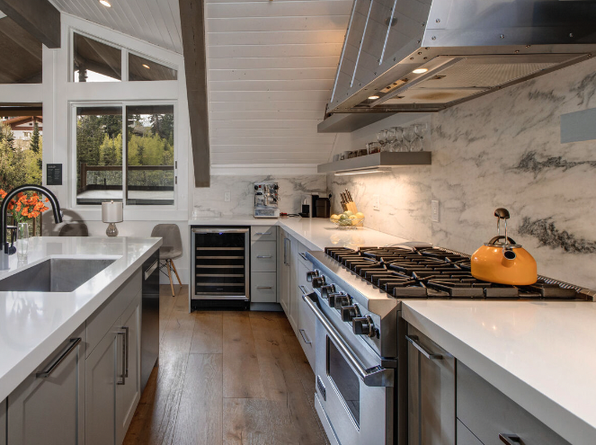 Deer House - Image 10