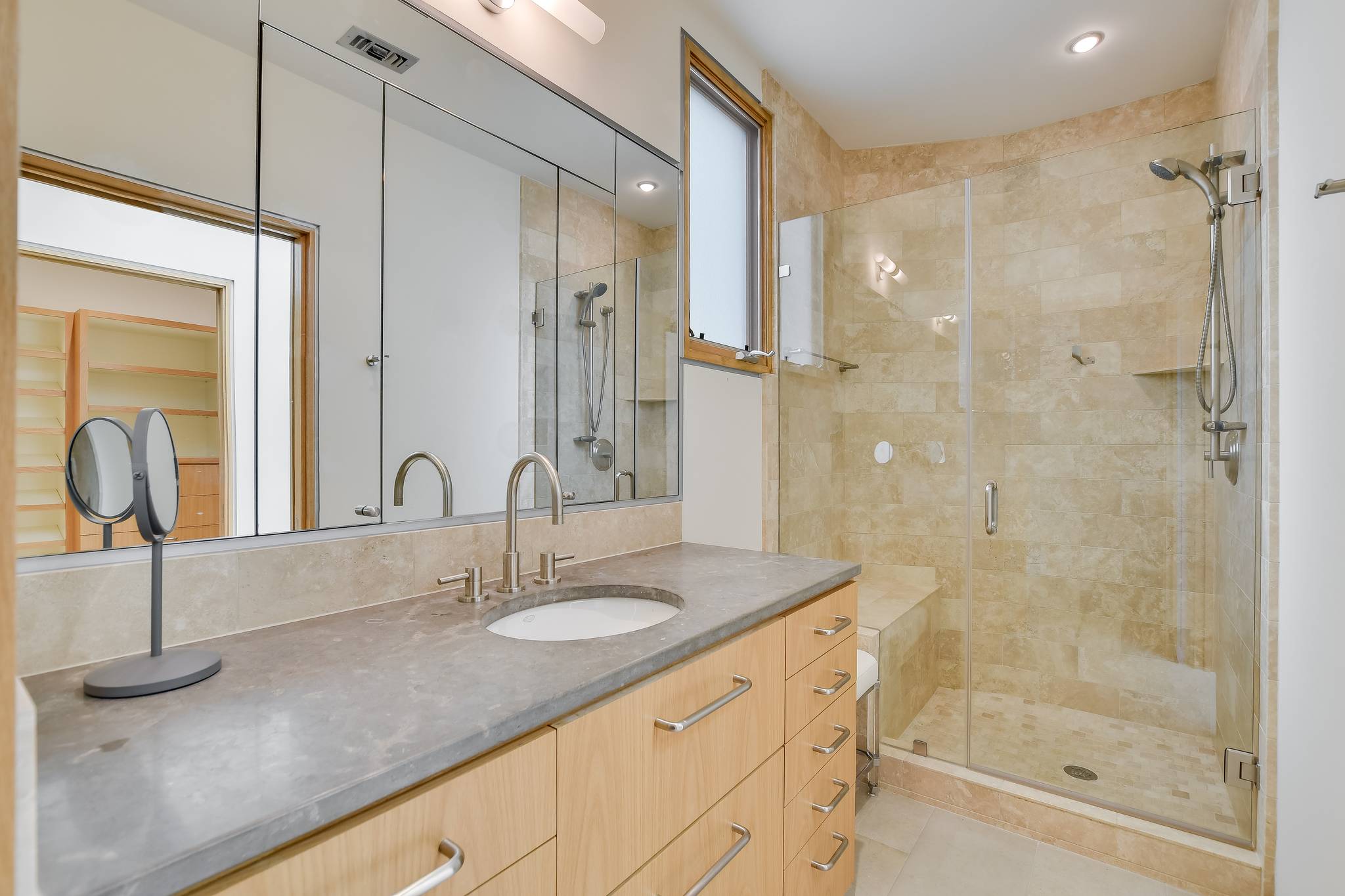 Butler Villa - Image 35