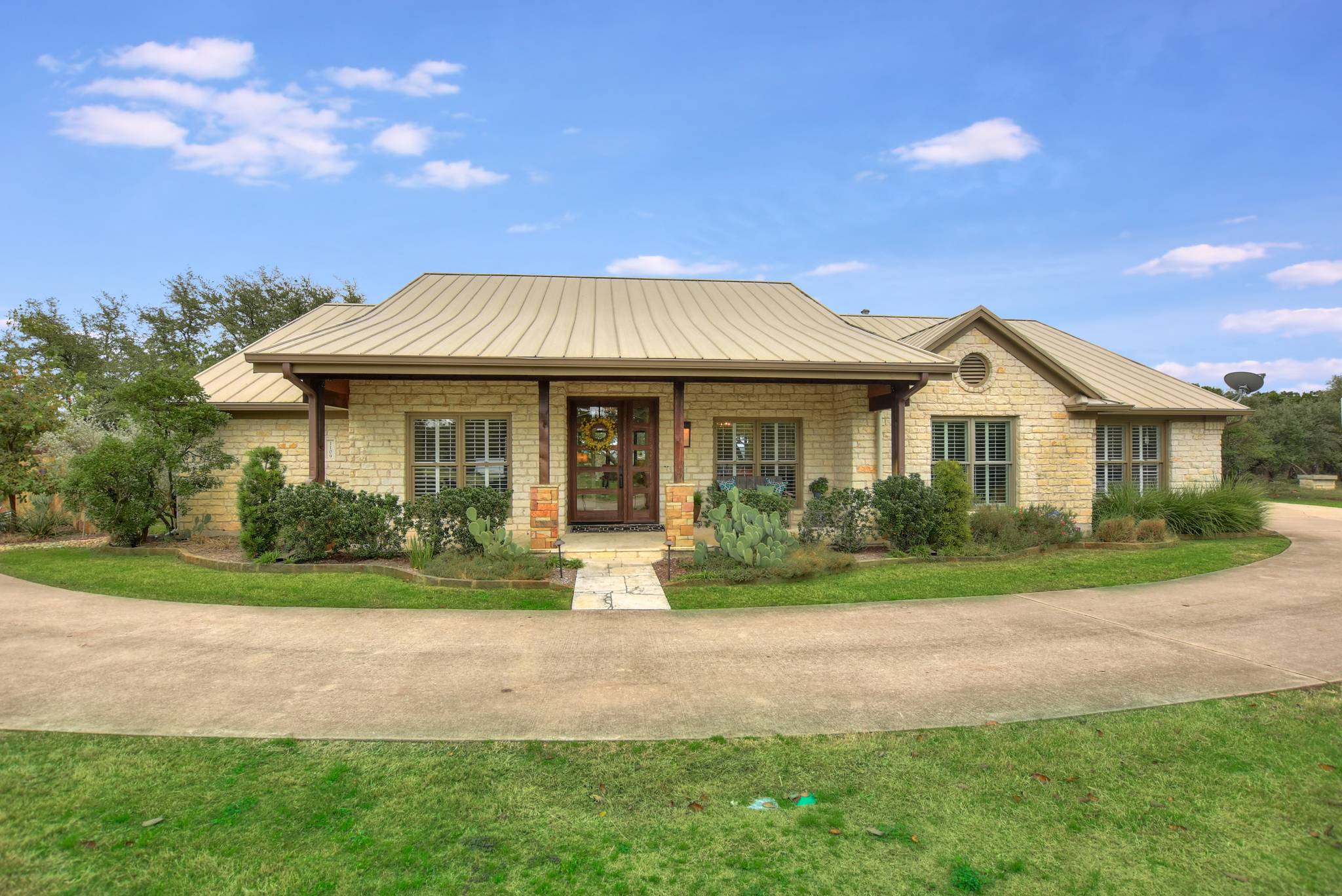 Scrub Oak House - Image 44