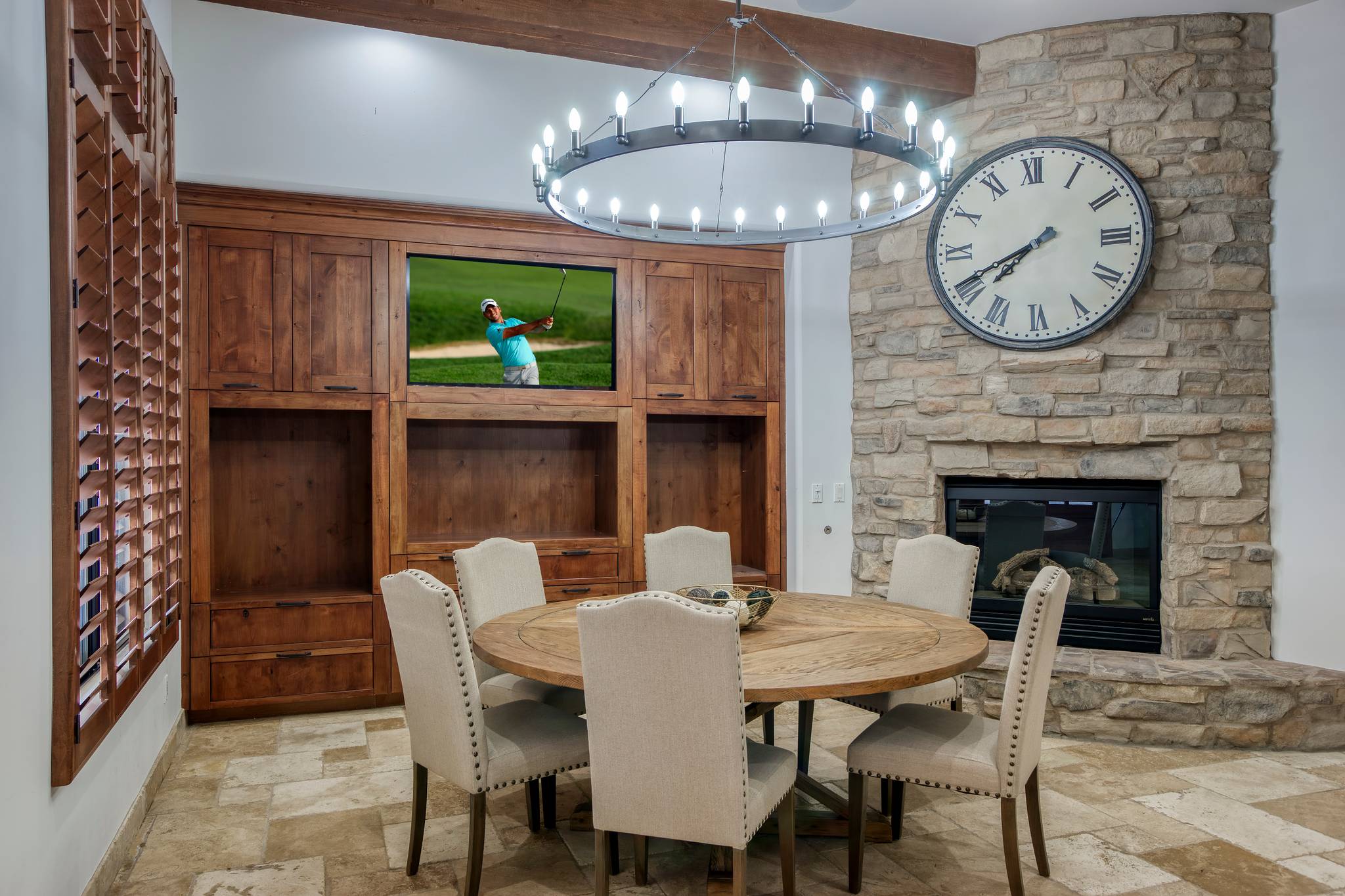 Pinnacle Vista Manor - Image 5