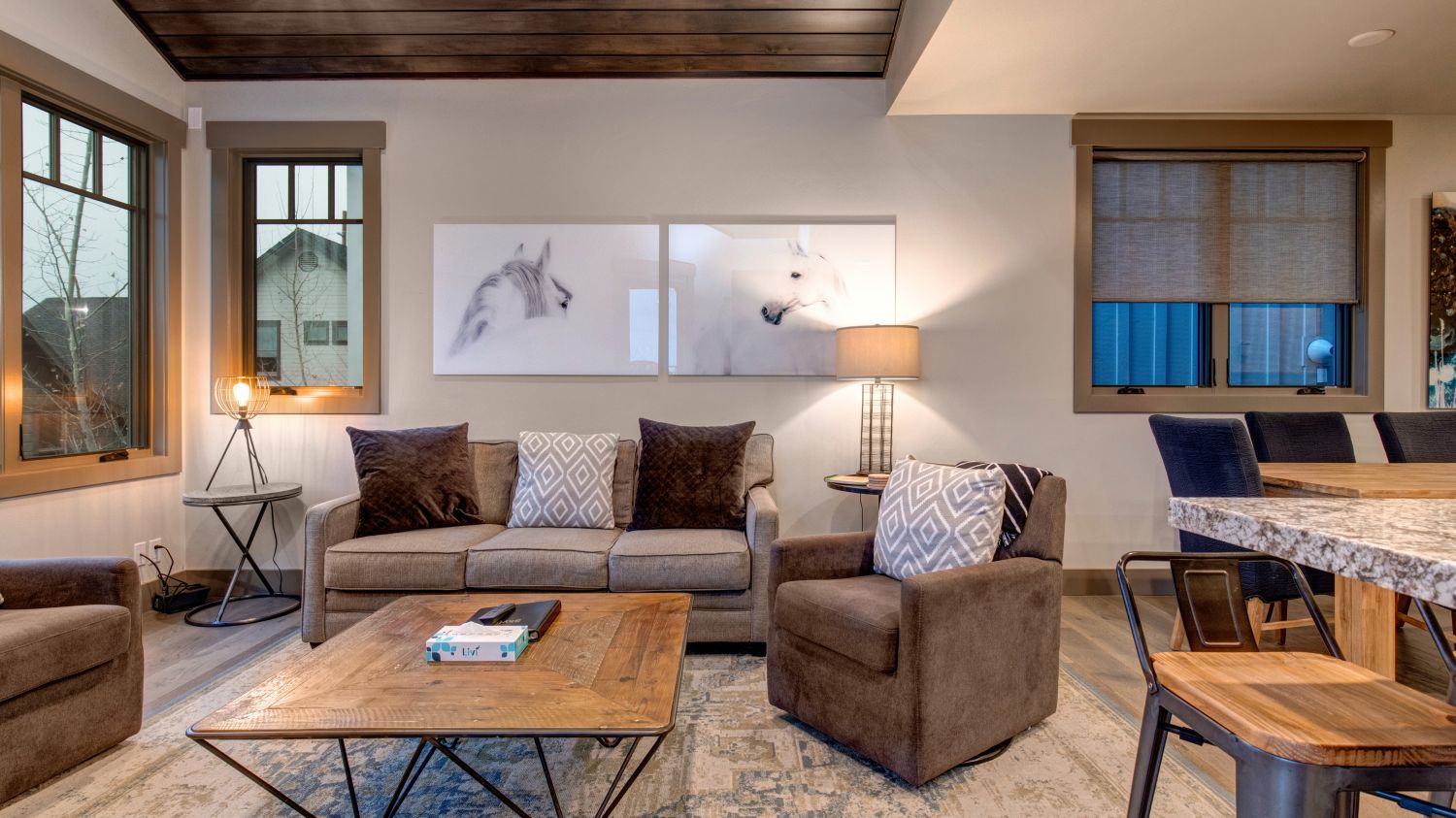 Empire House - Image 7