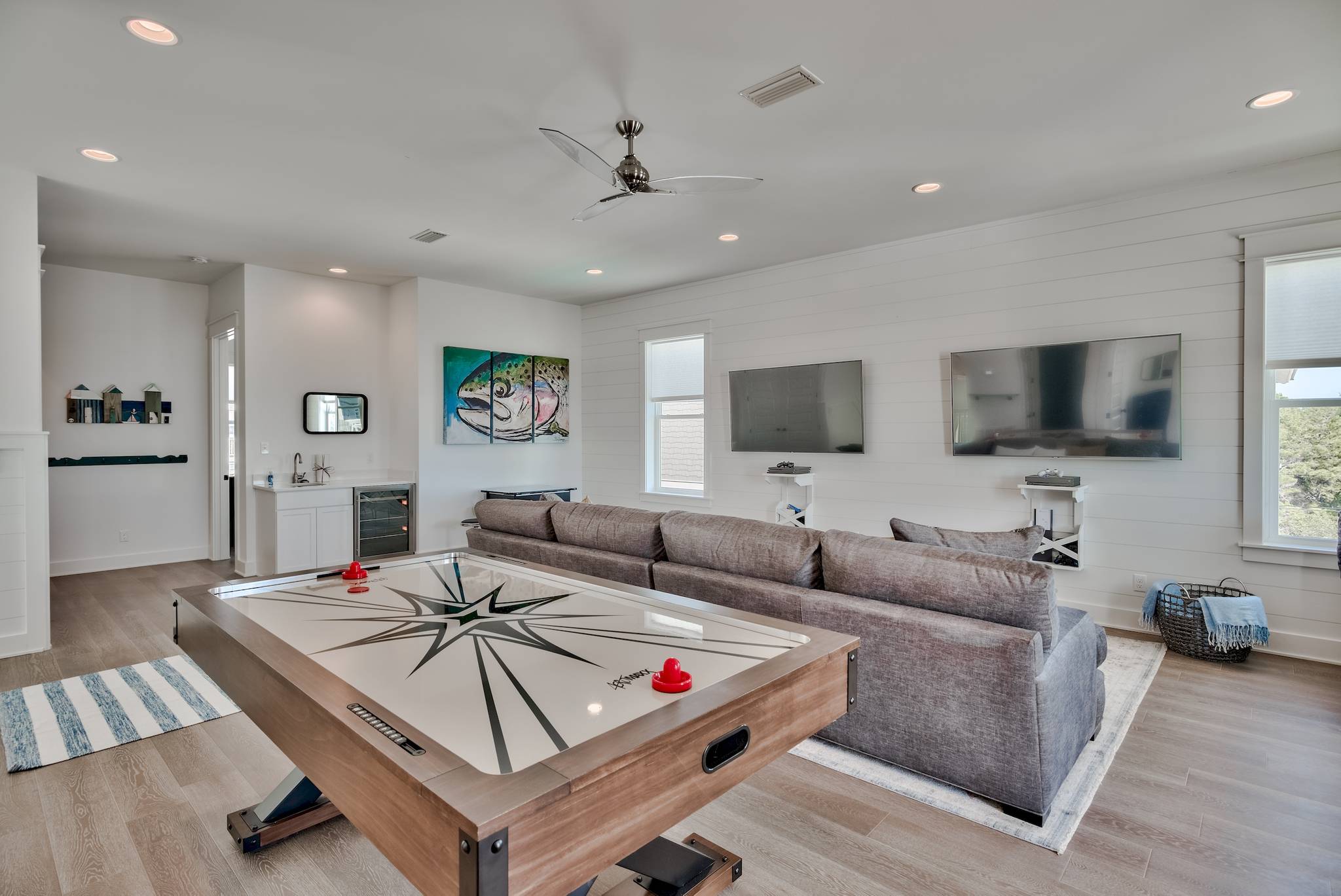 Rose Manor - Image 13