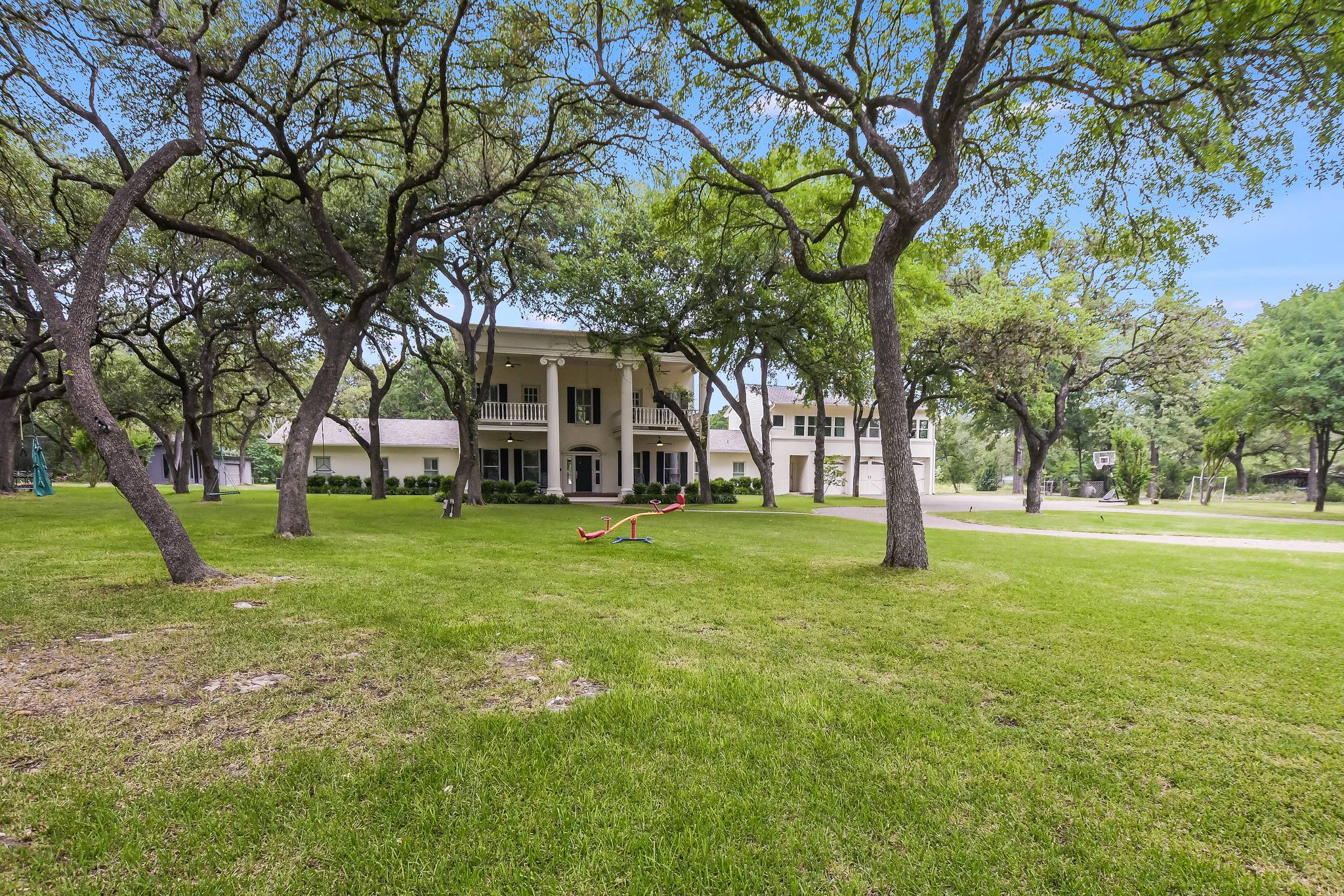 Graham Villa - Image 43