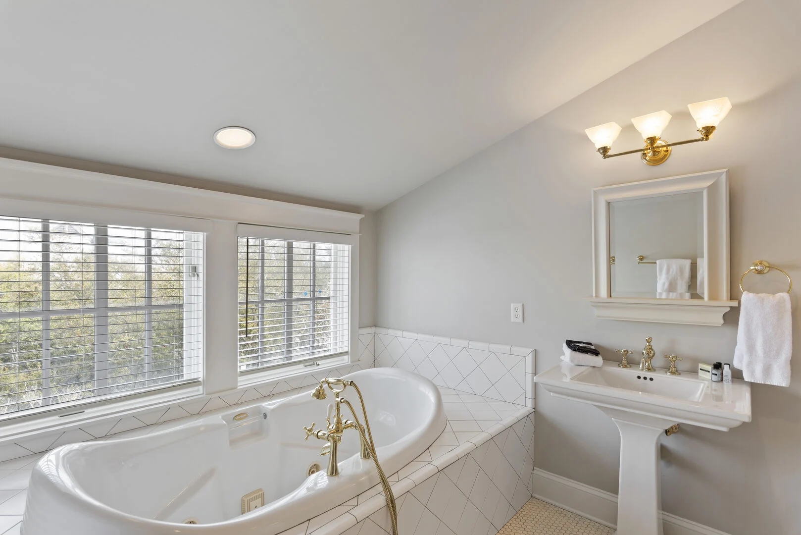 Rosemary Villa - Image 34