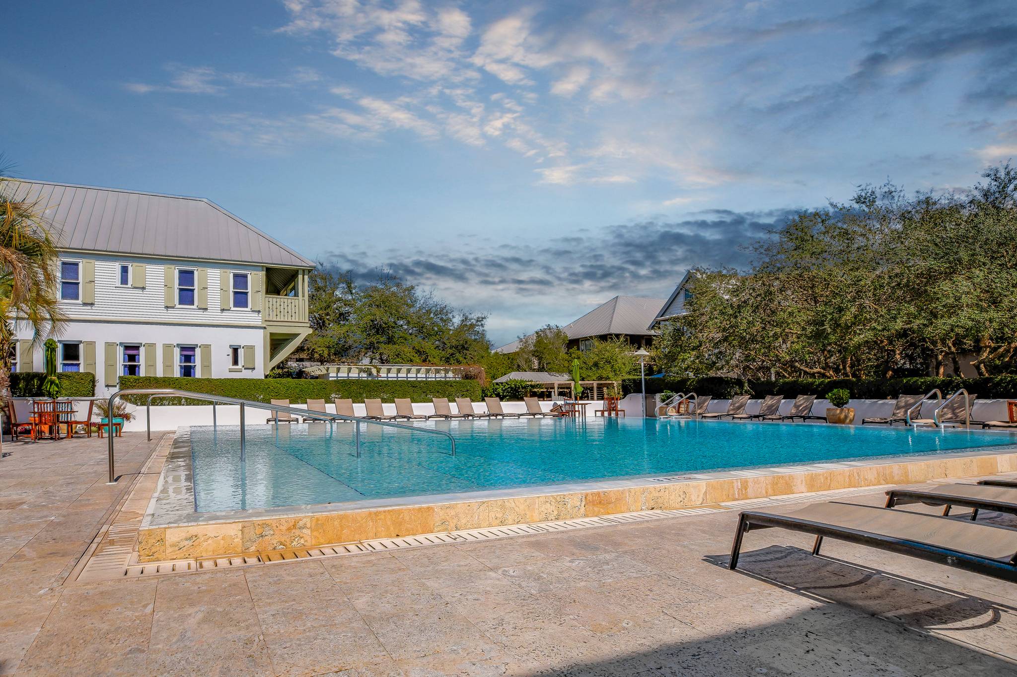 Leatherjack House - Image 46