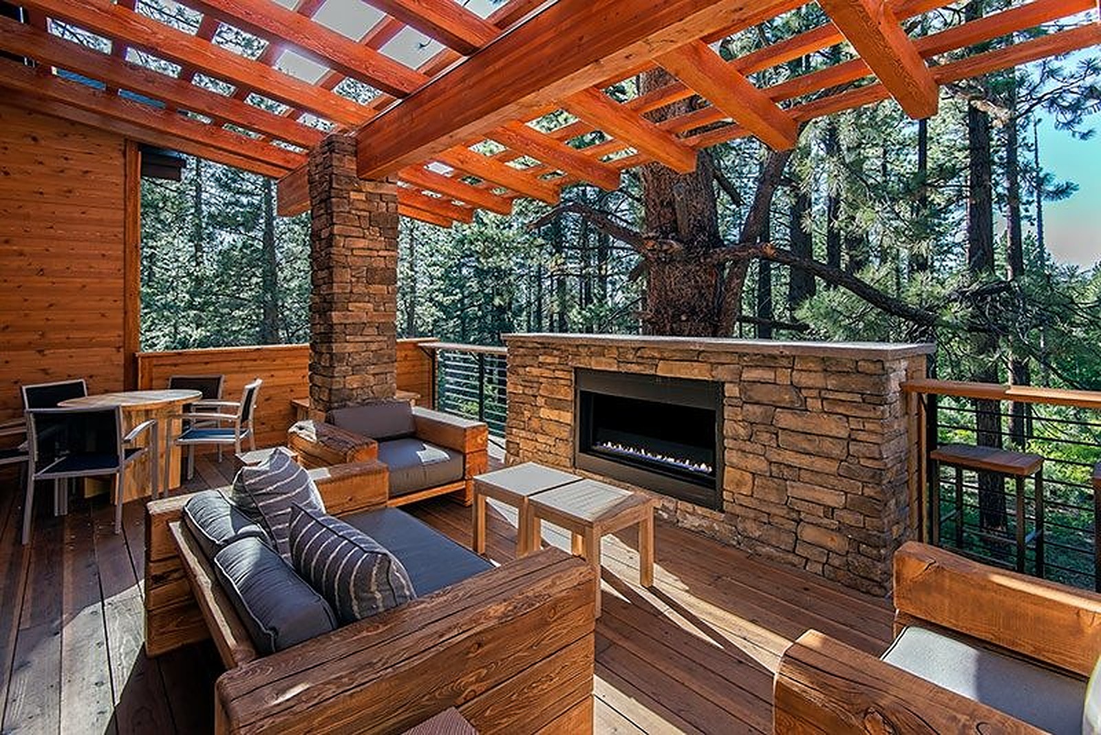 Saddle Manor - Image 26