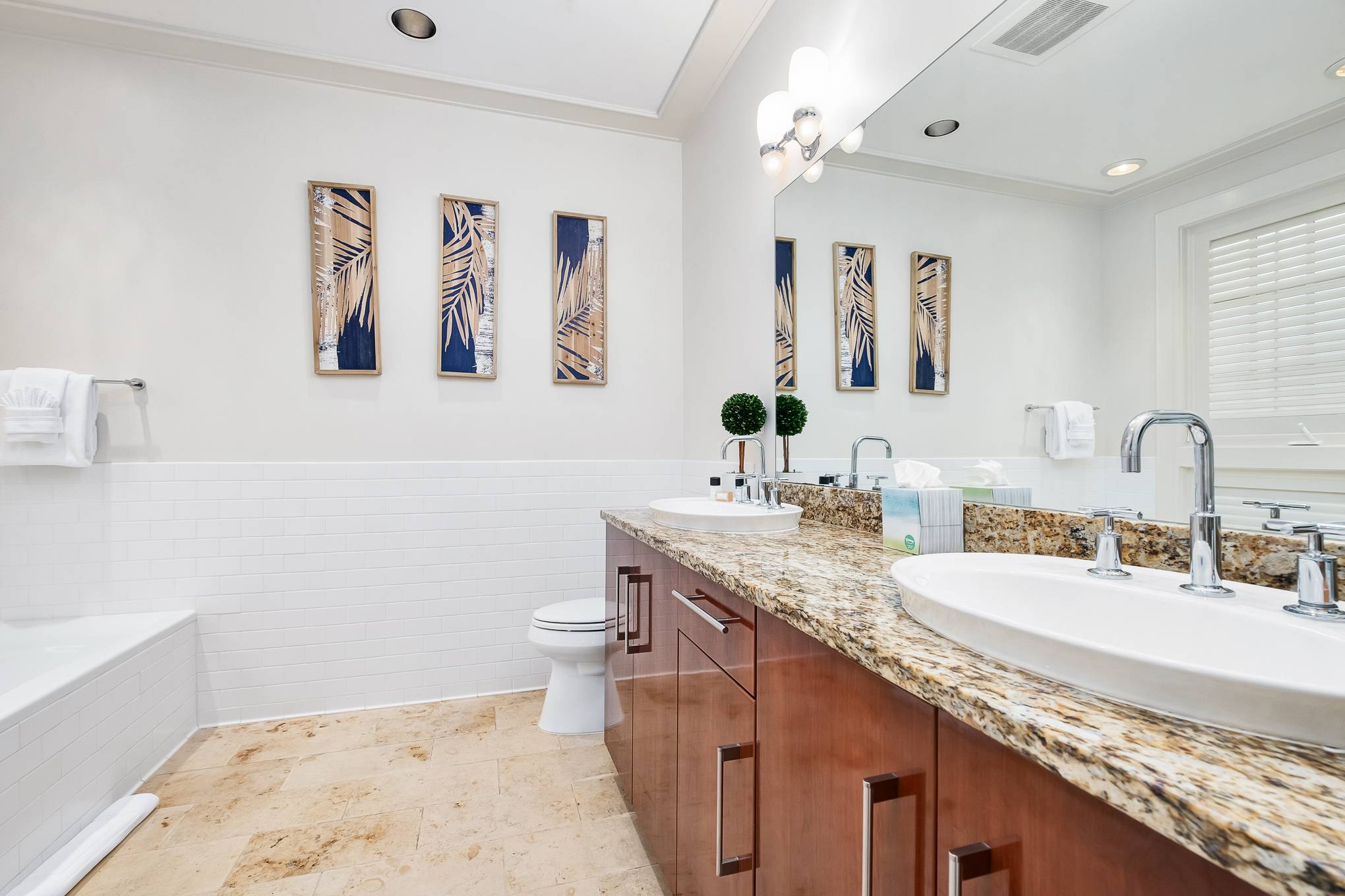 Lagoon Home - Image 25