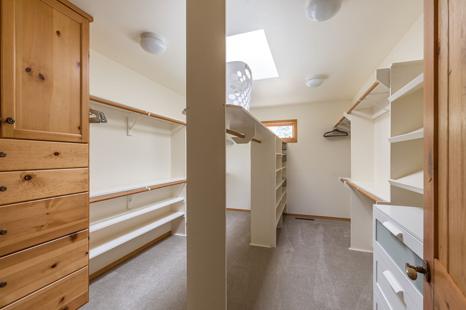 Astra House - Image 23