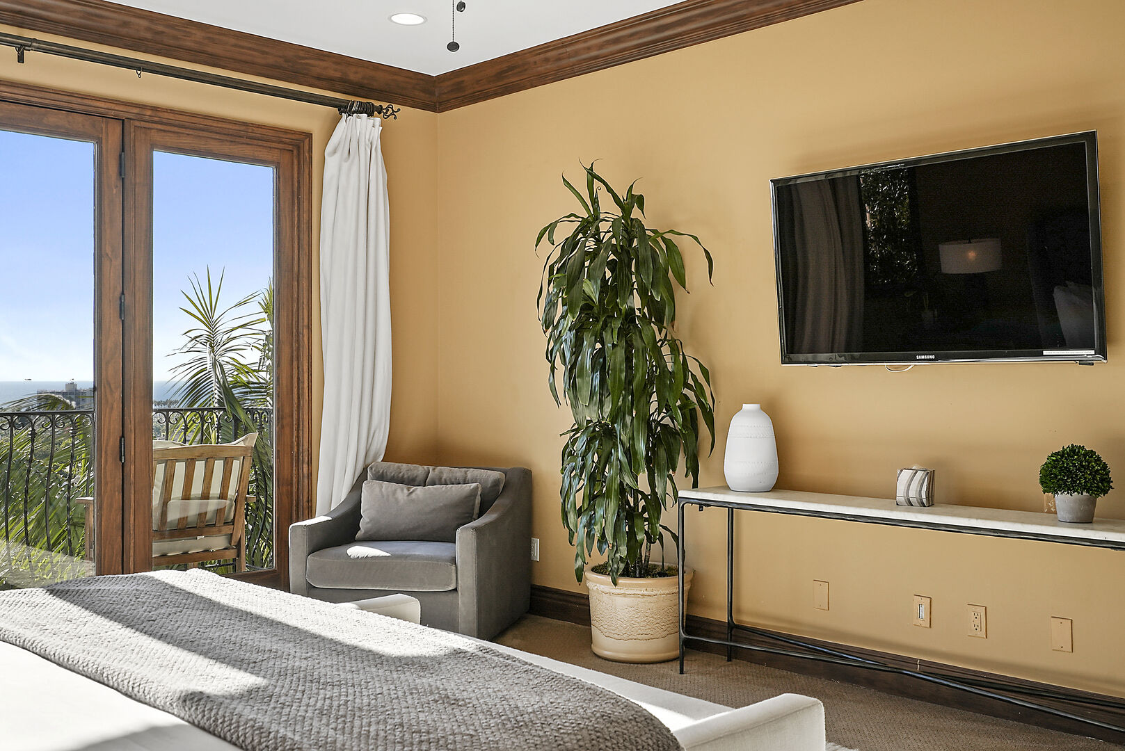 Campana House - Image 25