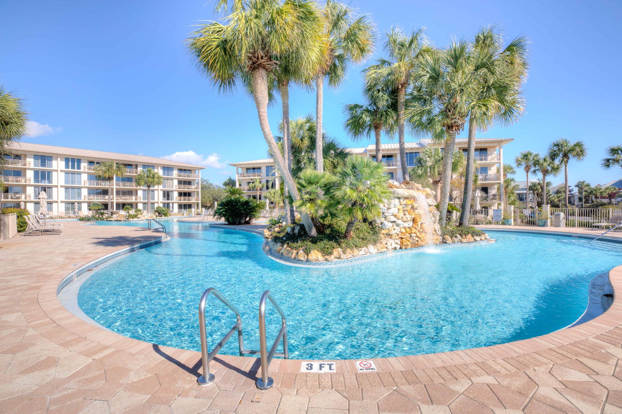 Highfin Home - Image 32