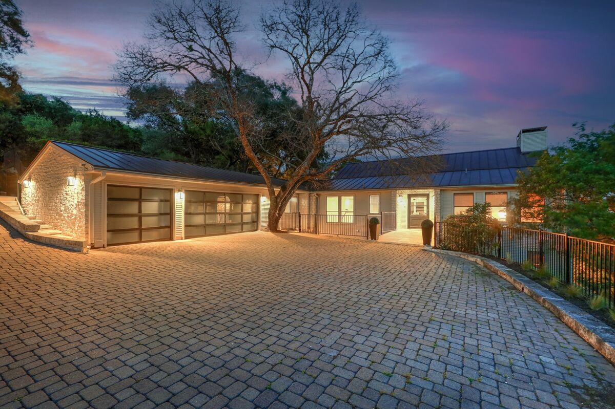 Toreador Place - Image 3