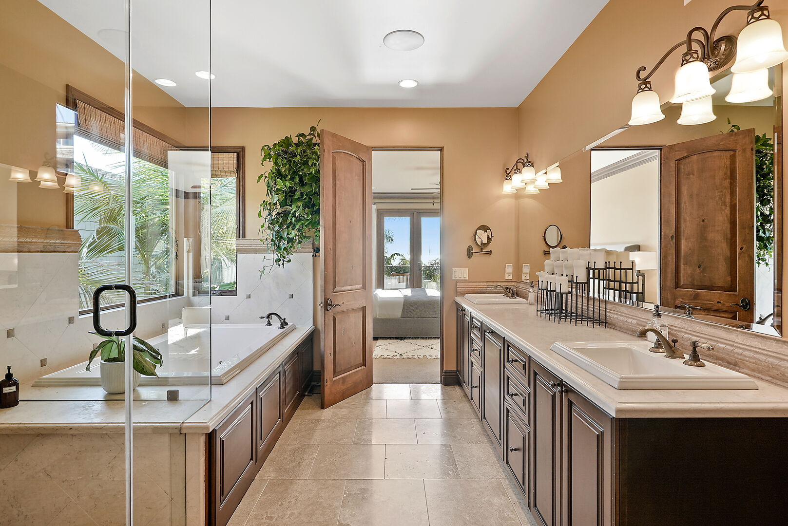 Campana House - Image 28