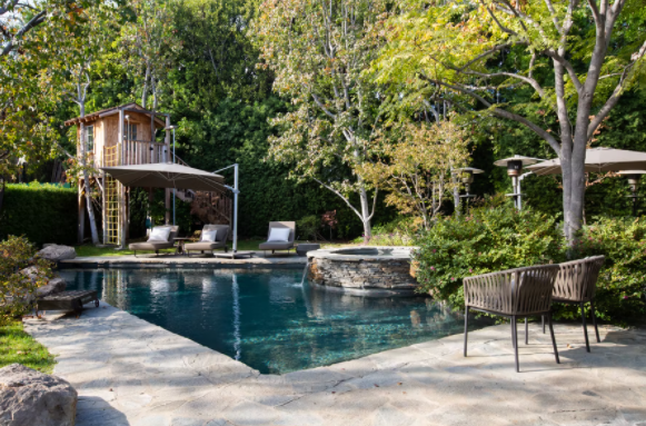 Honeysuckle House - Image 2