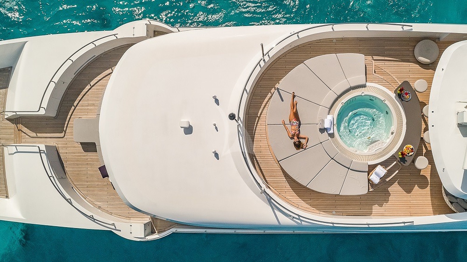 Big Sky Yacht - Image 13