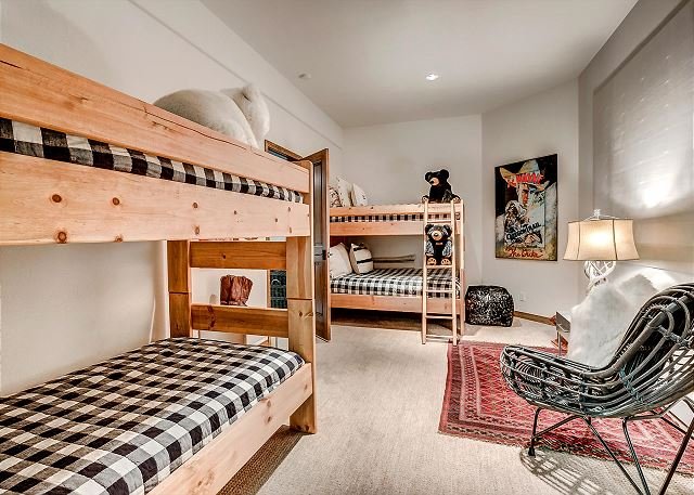 Arrowhead Villa - Image 33