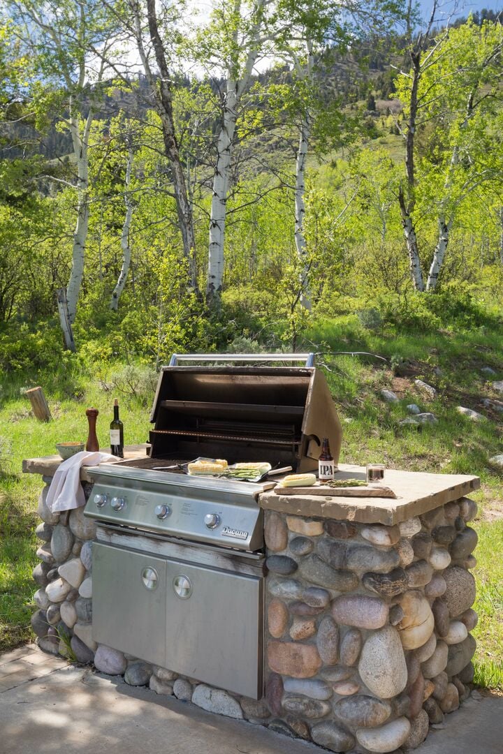 Big Sky House - Image 18