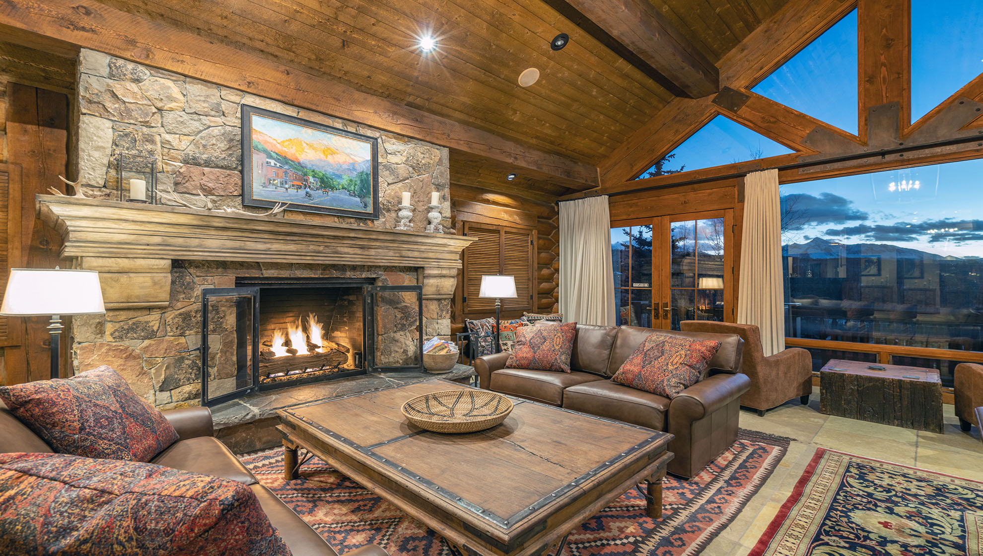 Peaks Manor - Image 5