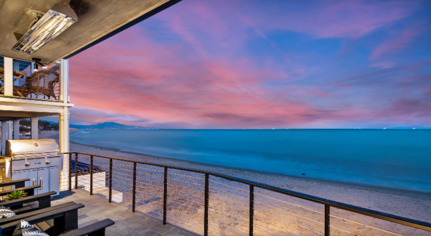 Sandy Shore Home - Image 25