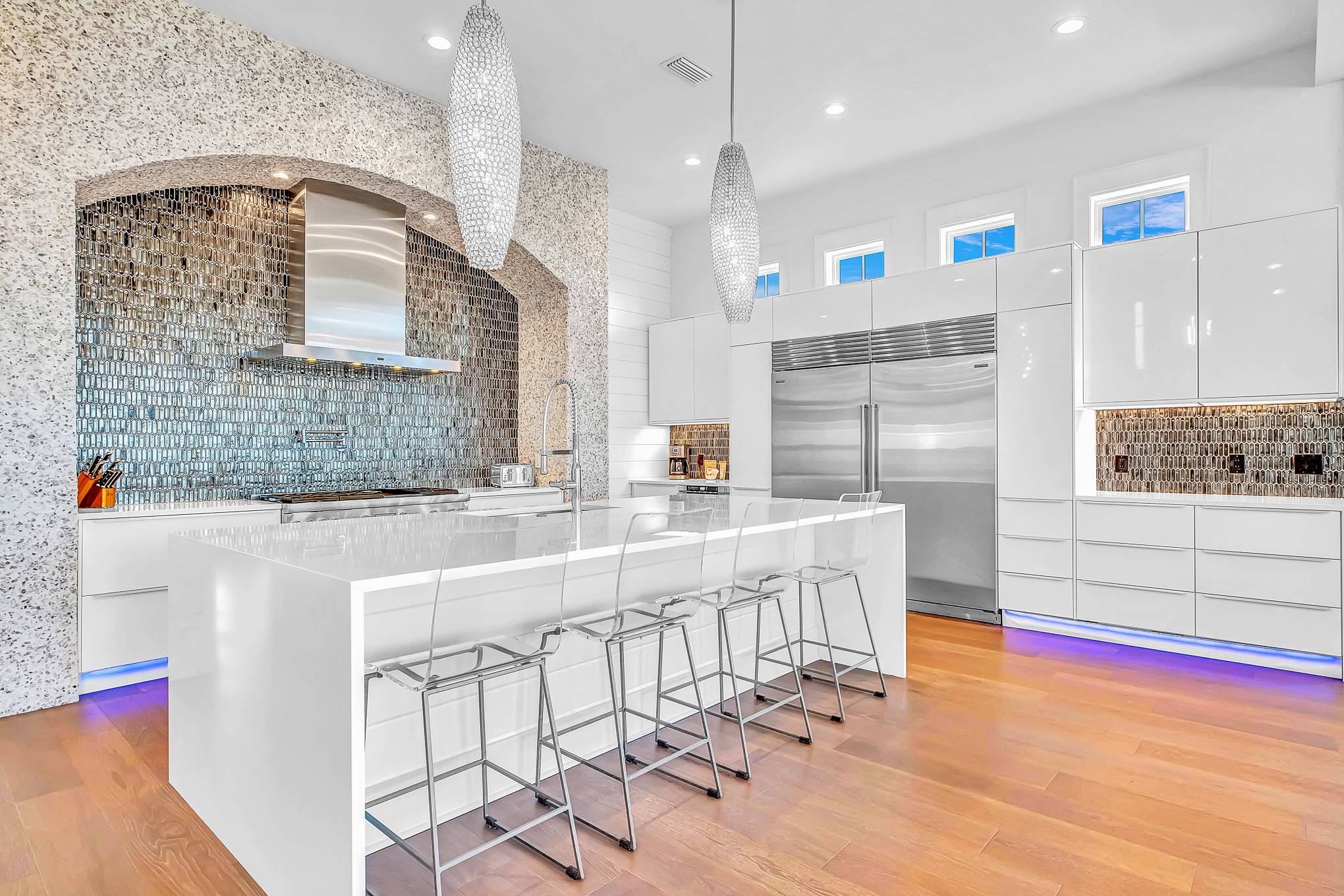 Lantern Manor - Image 17