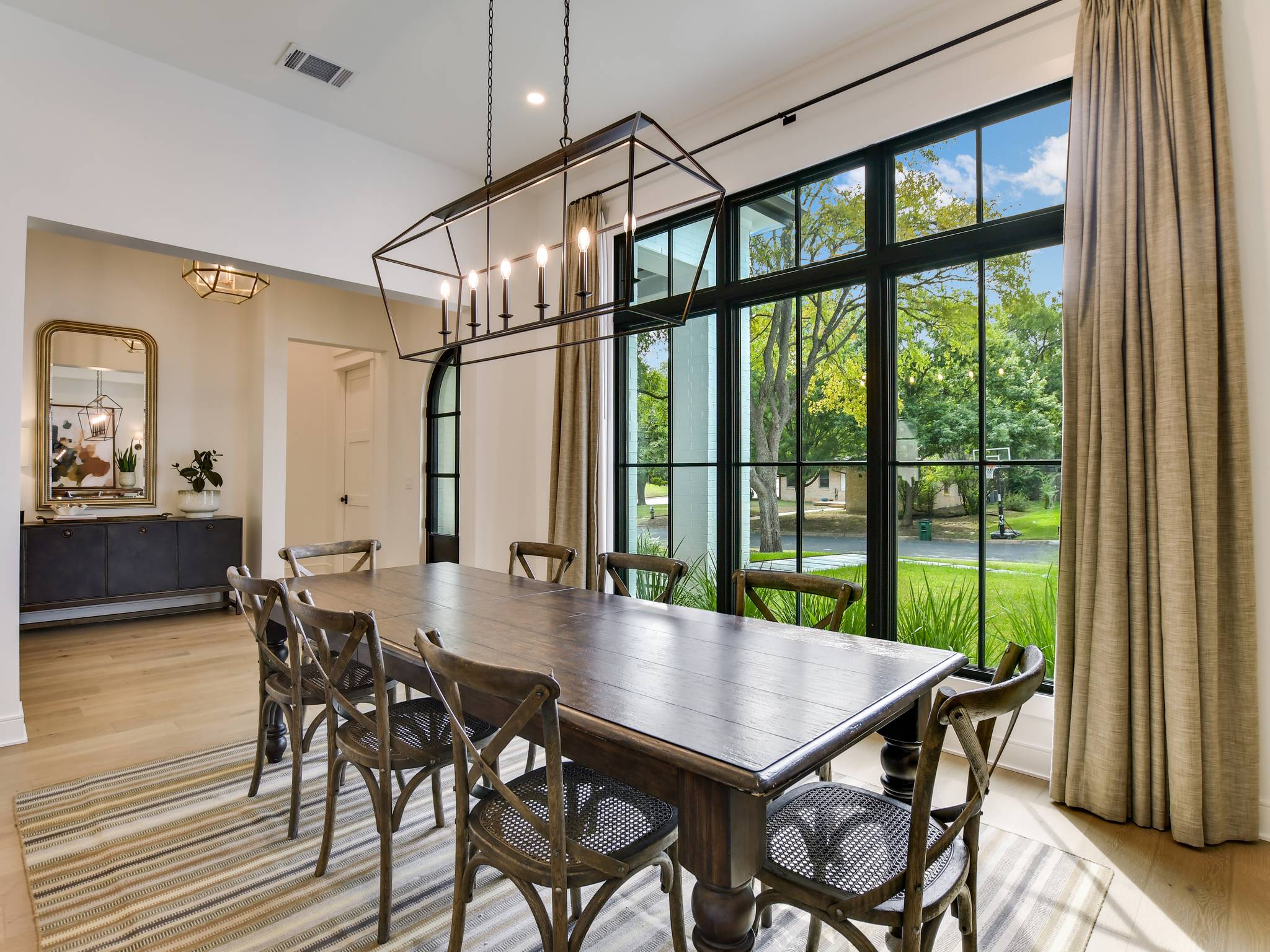 Oro House - Image 11