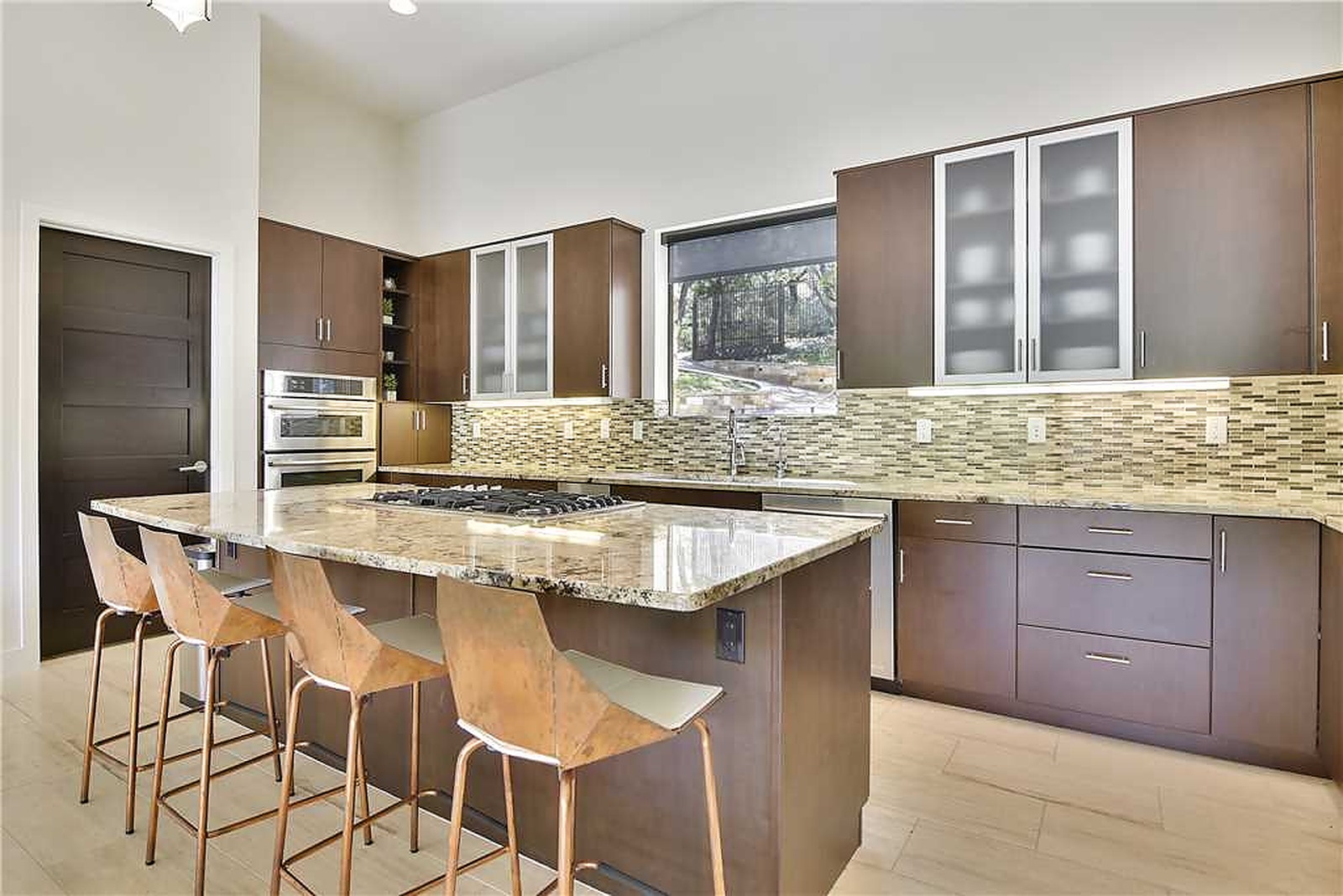 Robbins House - Image 6