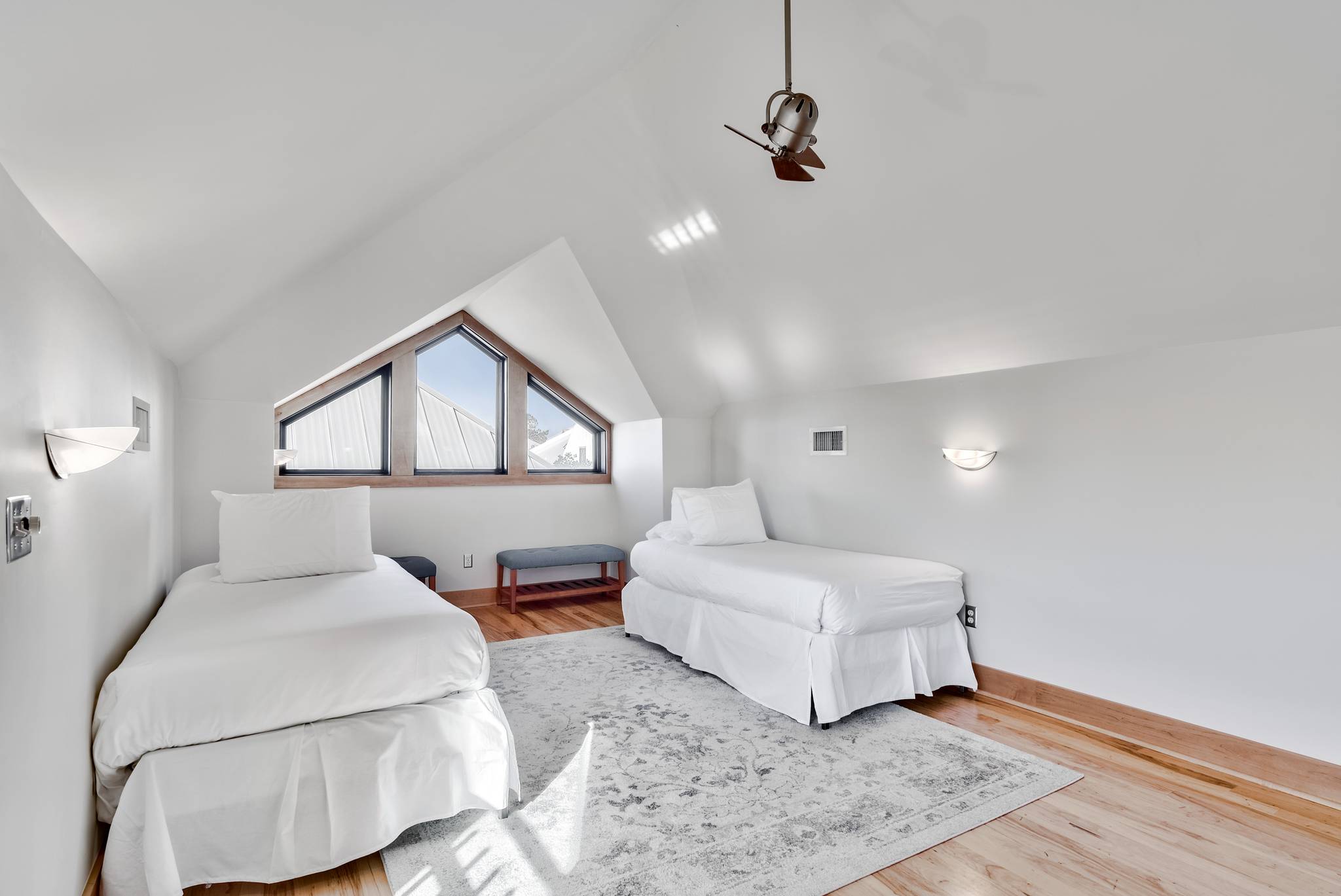 Windward Place - Image 42