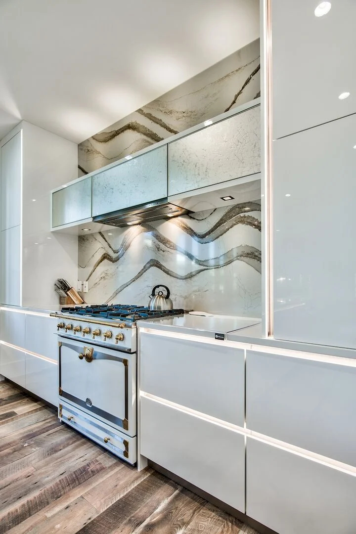 Main Street Condo - Image 6