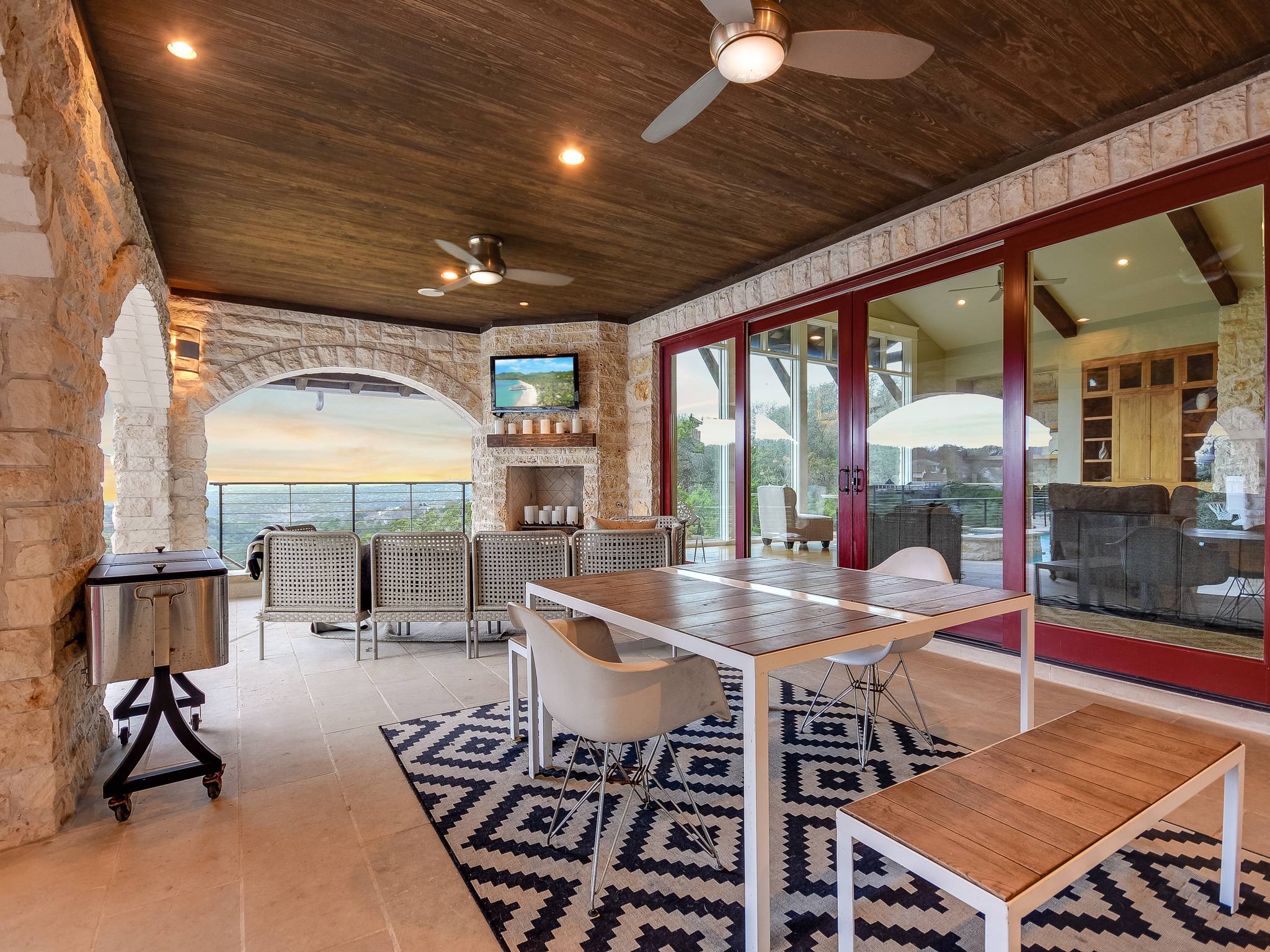 Walker Manor - Image 35