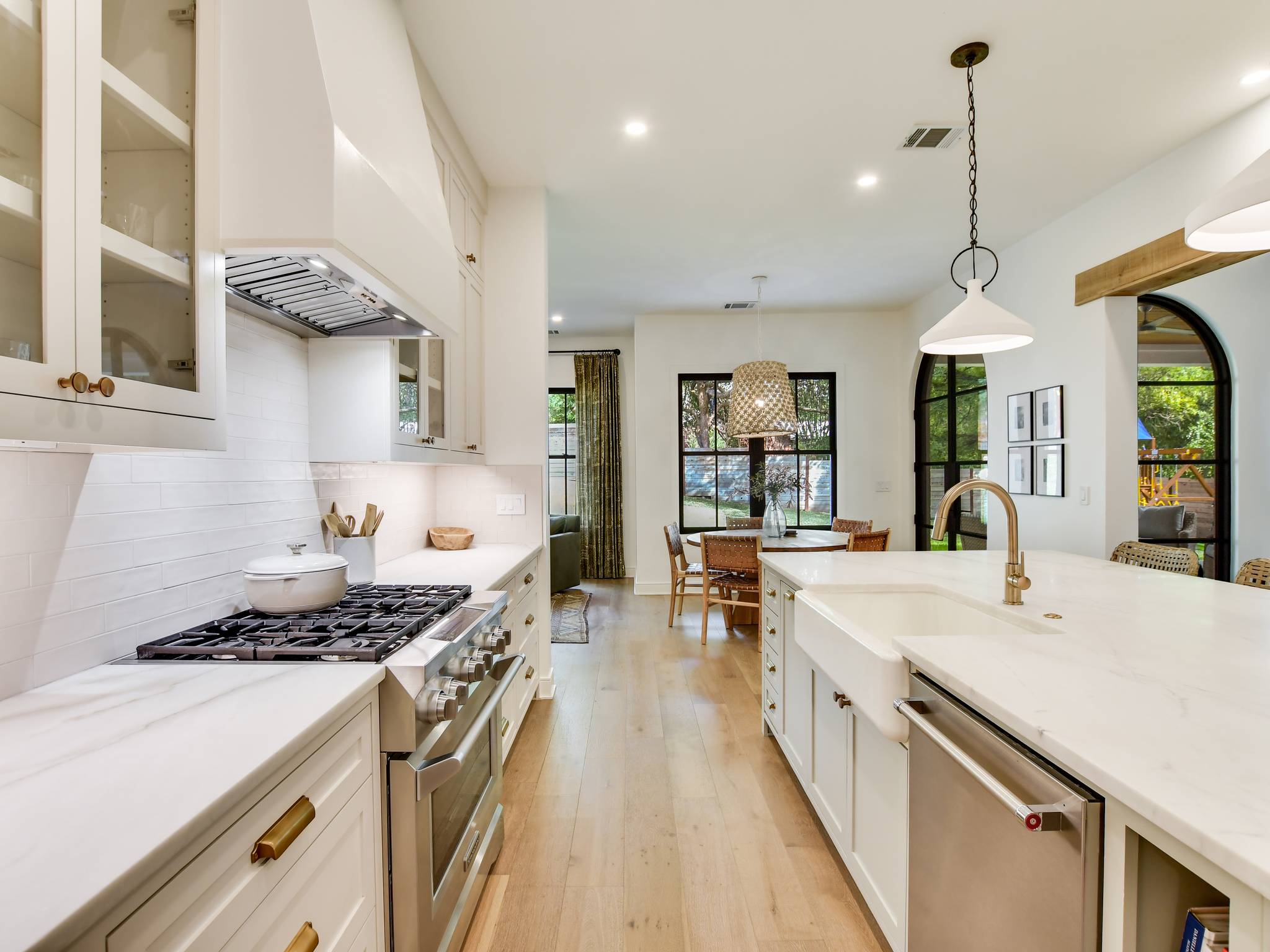 Oro House - Image 16