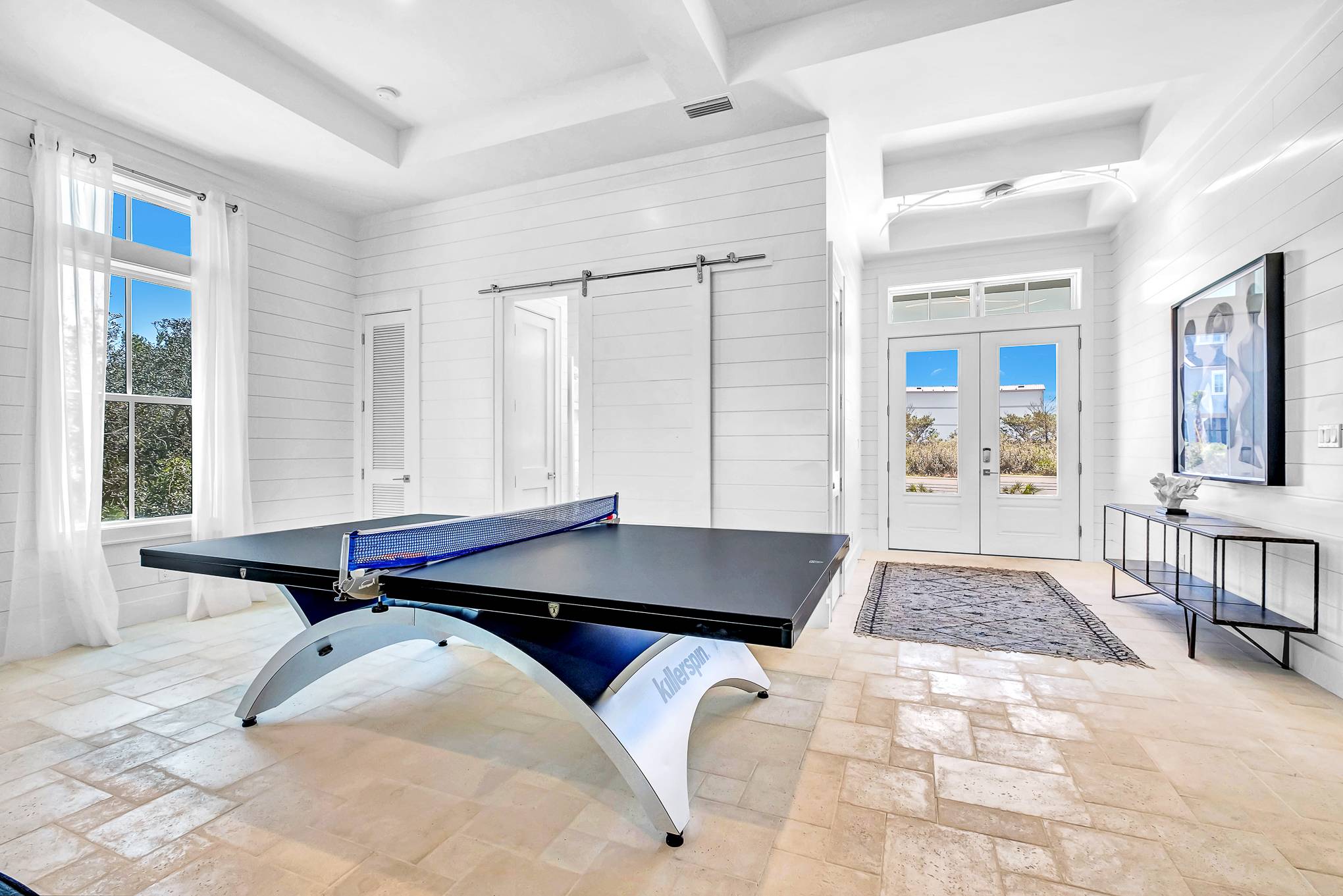 Lantern Manor - Image 11