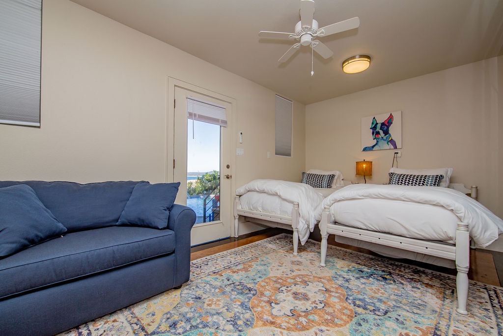 Lakeshore Place - Image 31