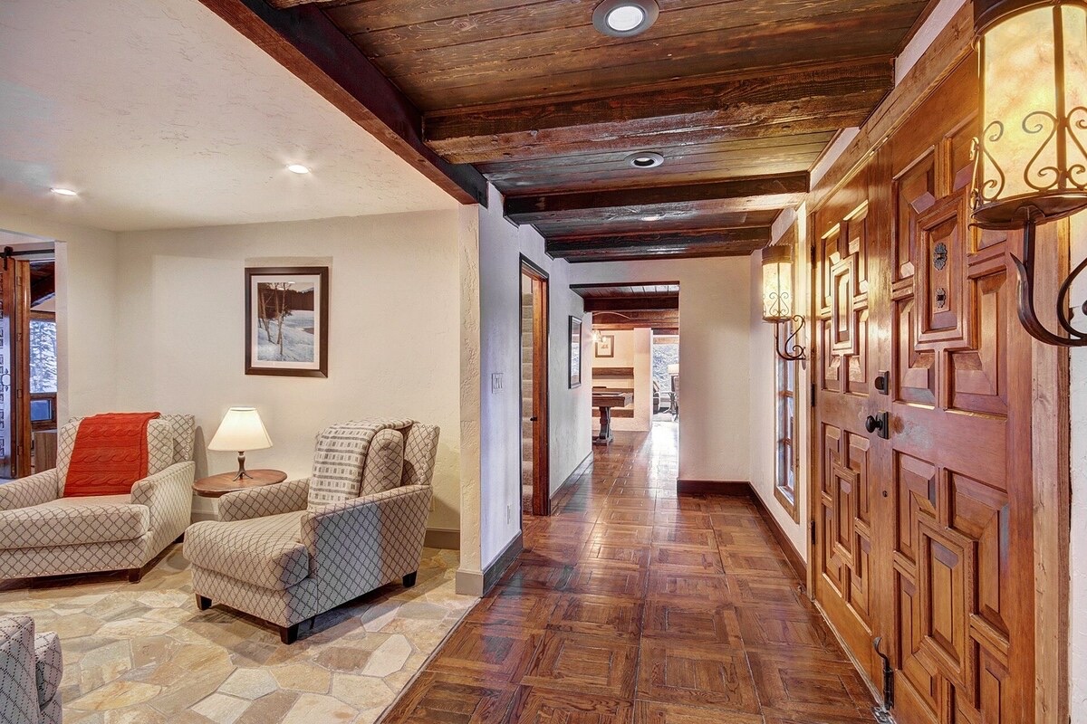 Creekside Chateau - Image 12