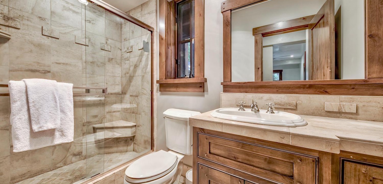 Shasta Villa - Image 24