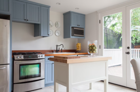 Hillside House - Image 25