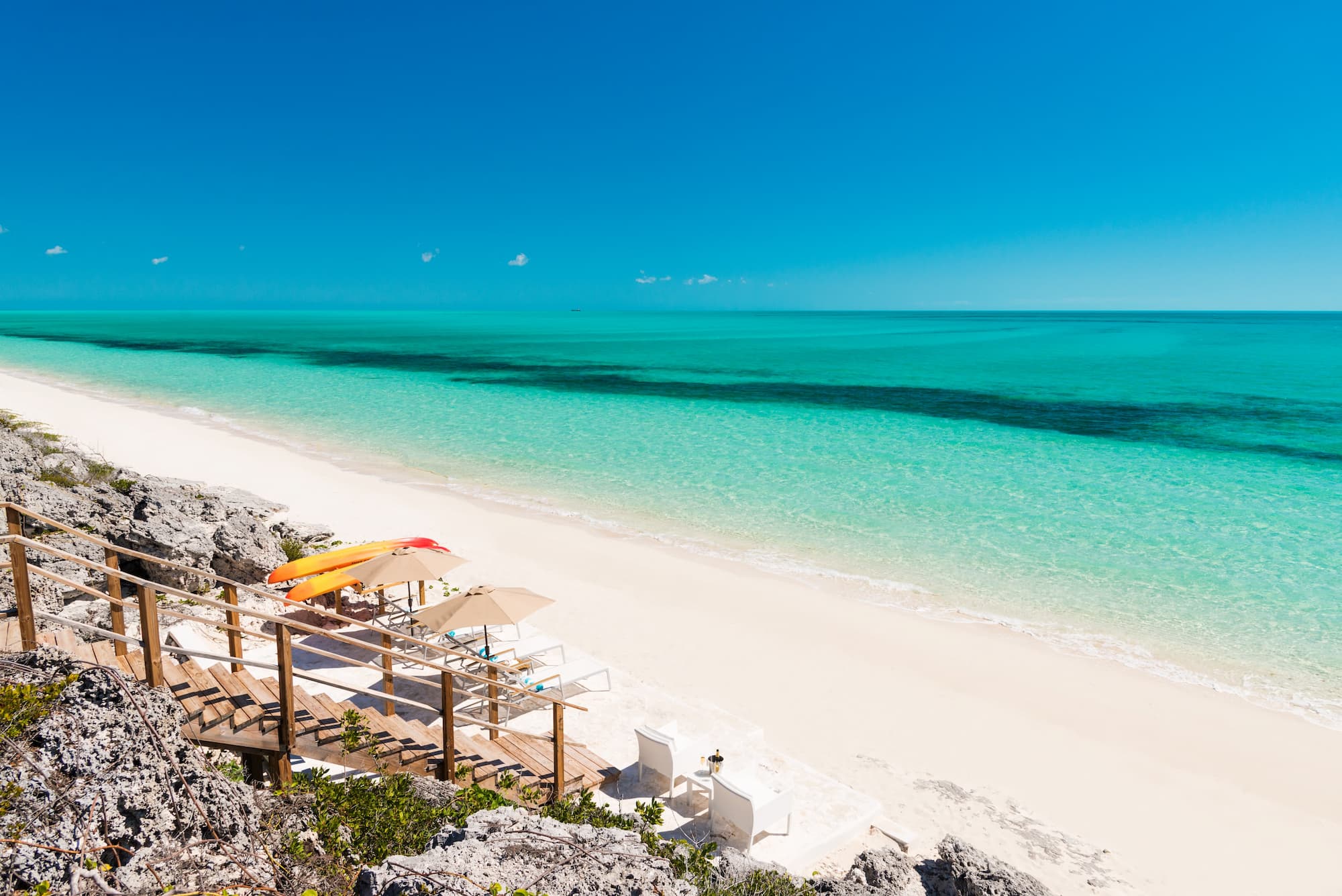 Ocean Waves Place - Image 25