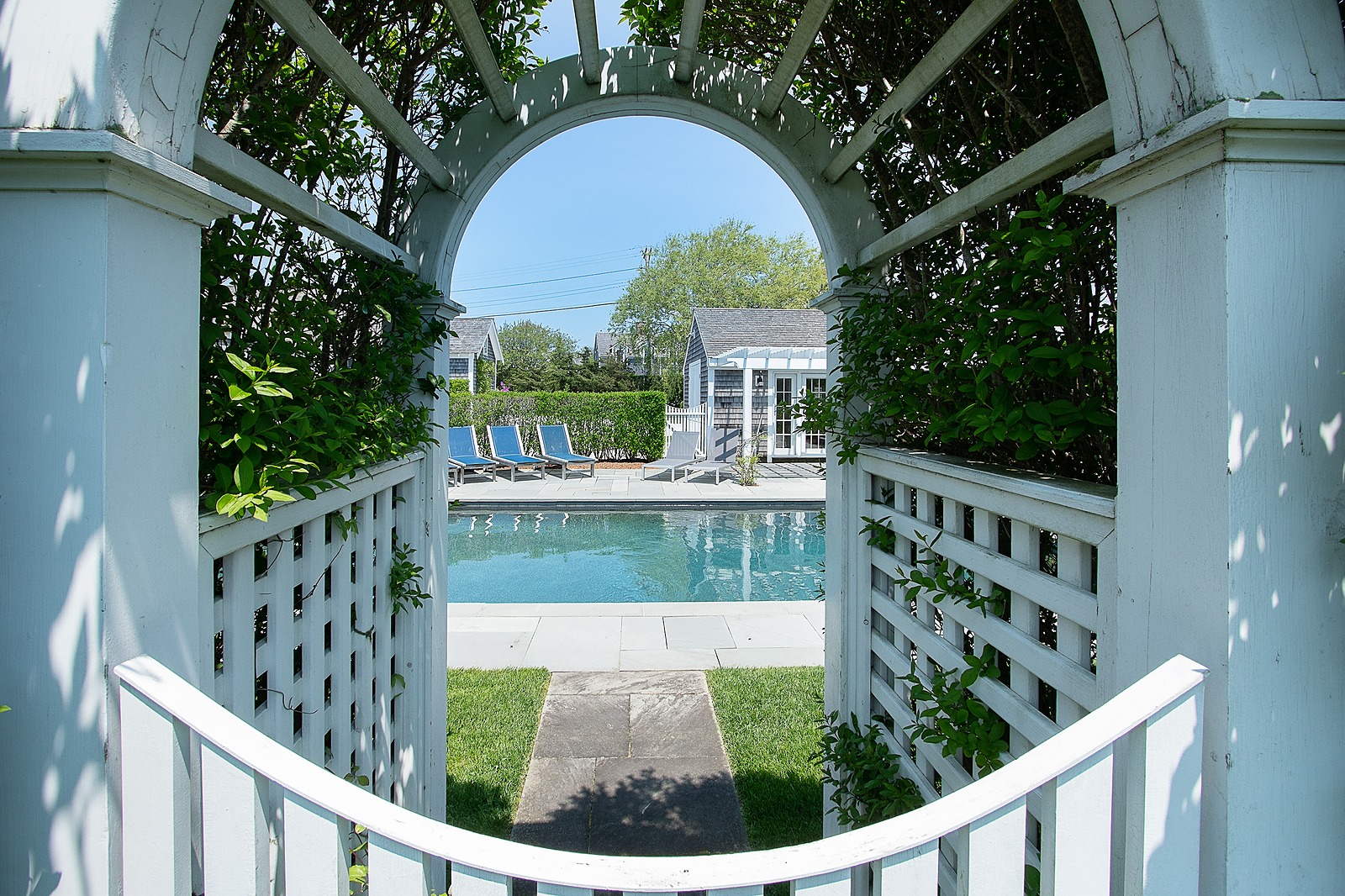 Hedgebury House - Image 6