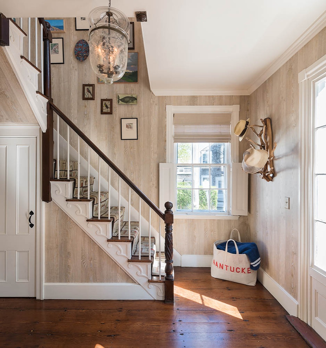 Winter House - Image 8