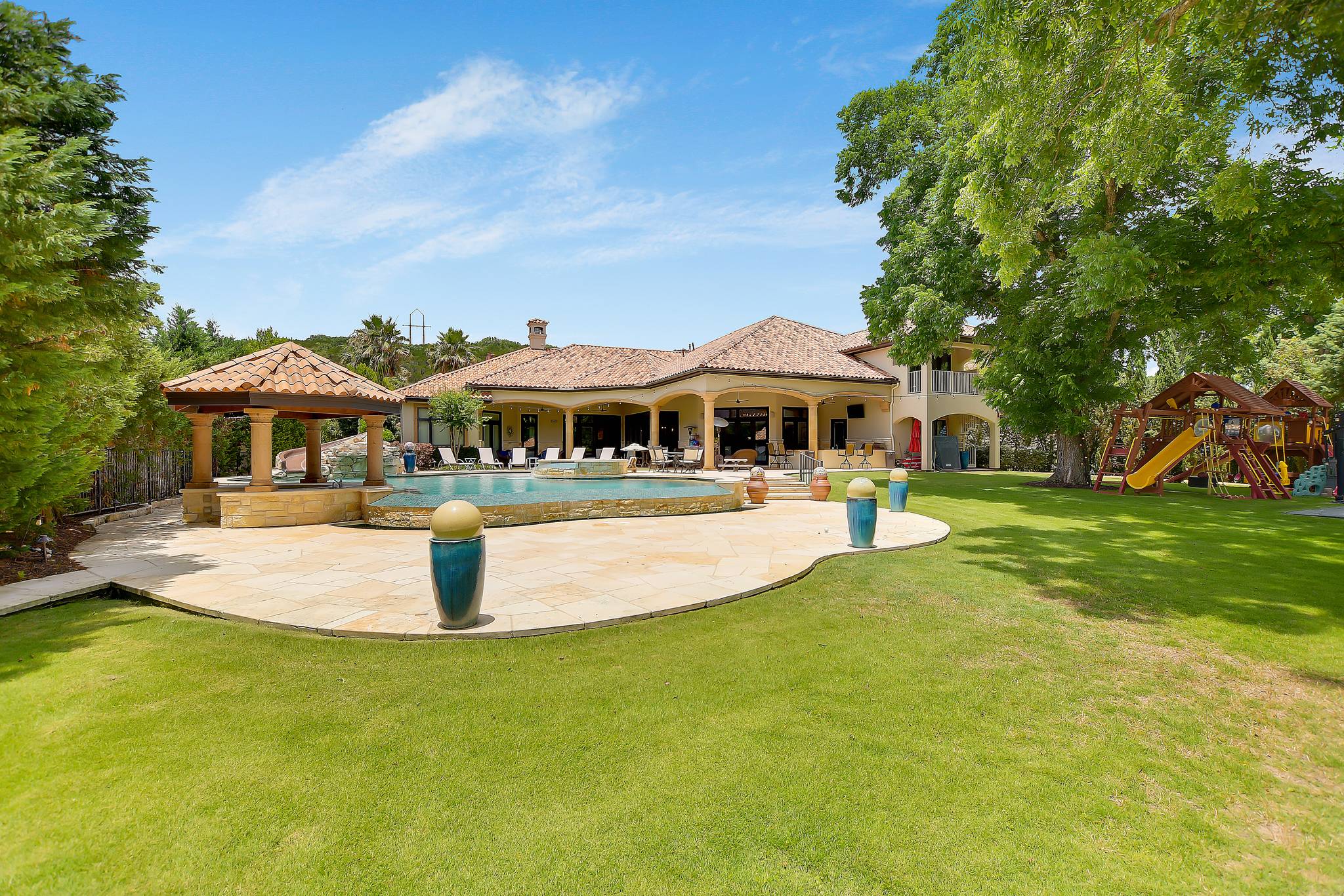 Catalpa Manor - Image 36