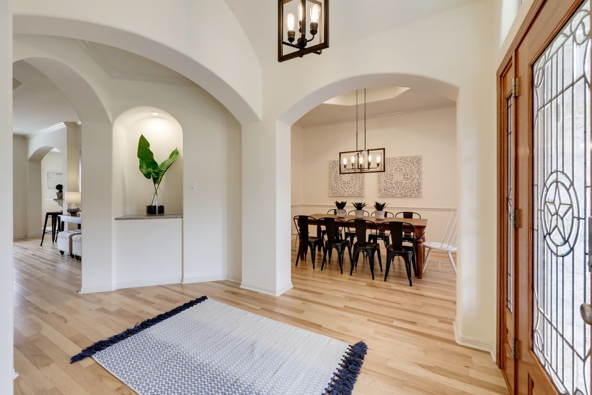 Fox Place - Image 13