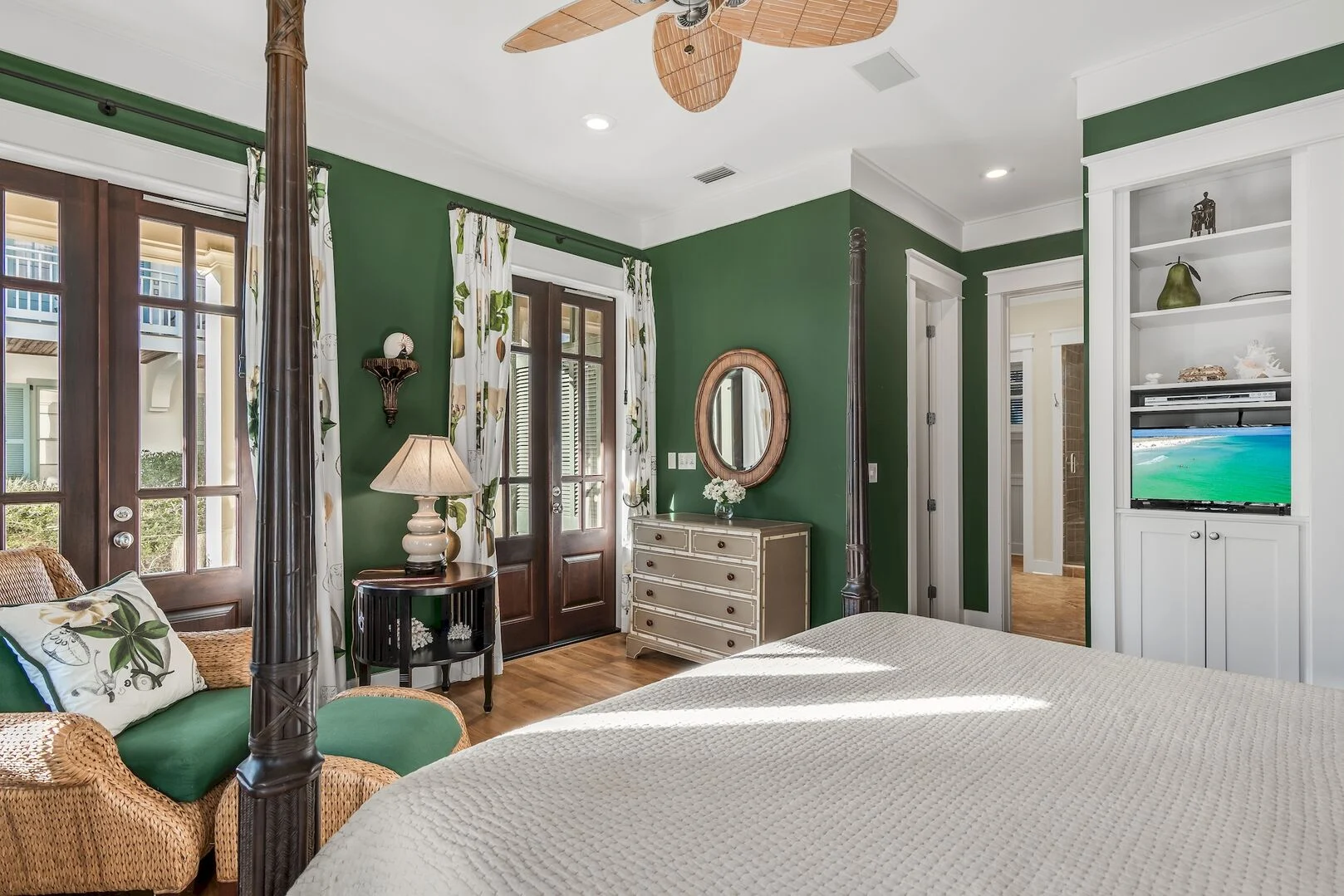 Water Street House - Image 19