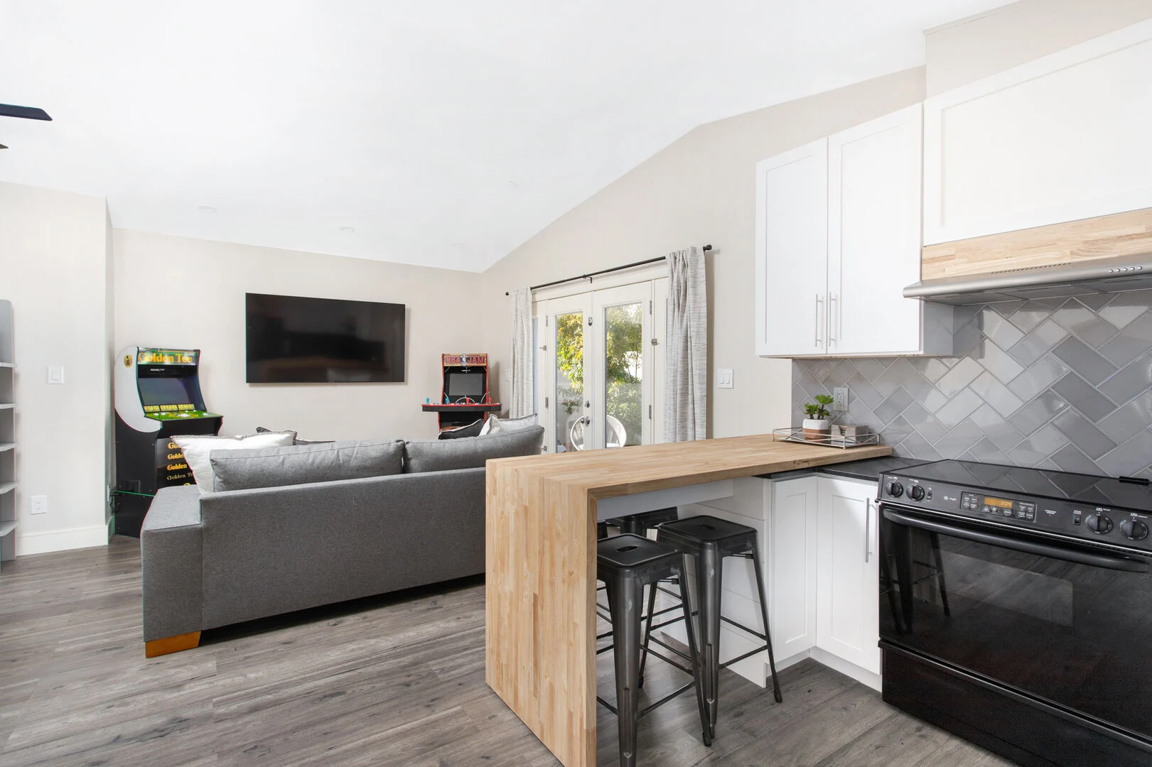 Nicola Place - Image 12