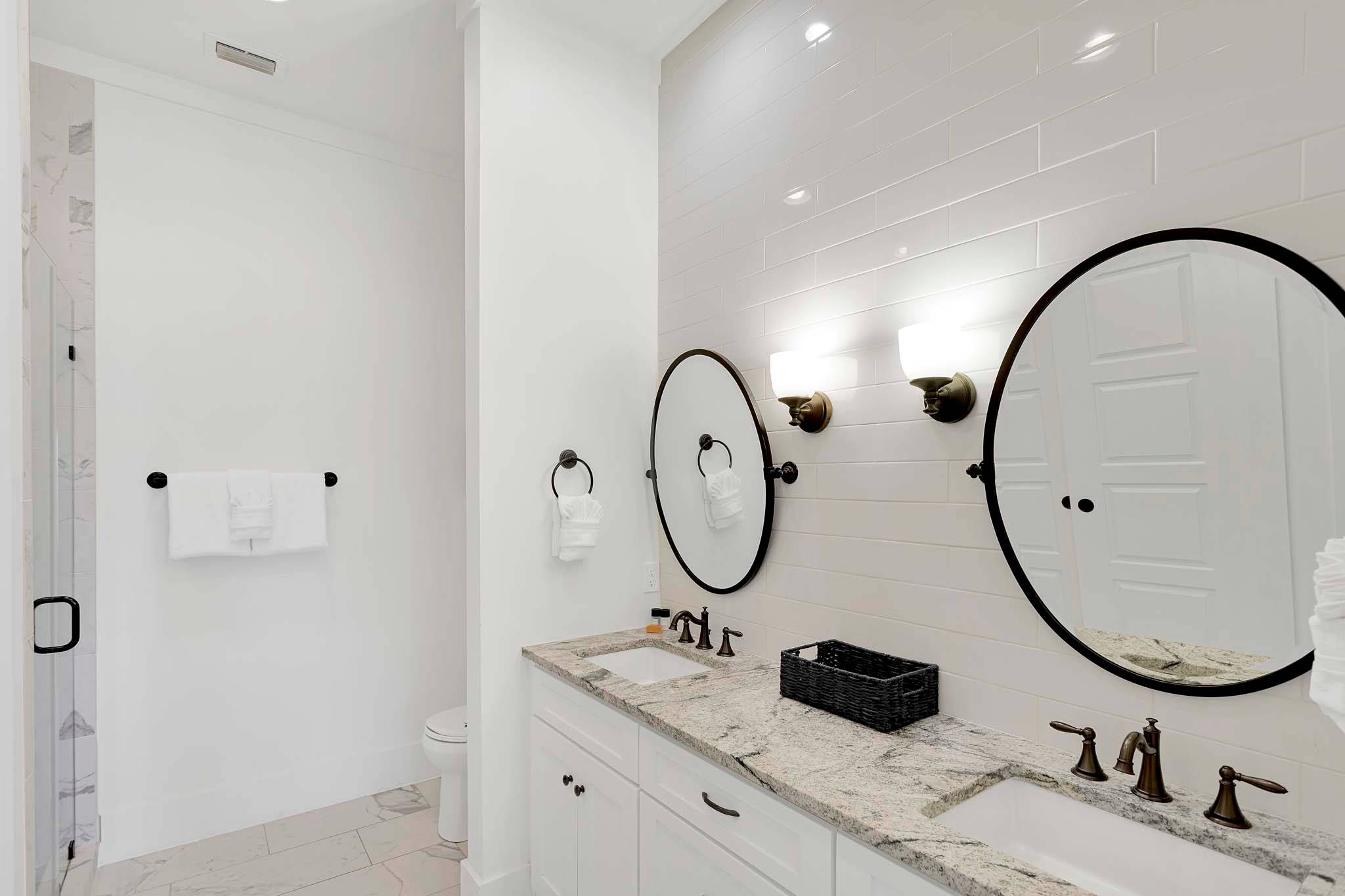 Flip Flop Place - Image 37