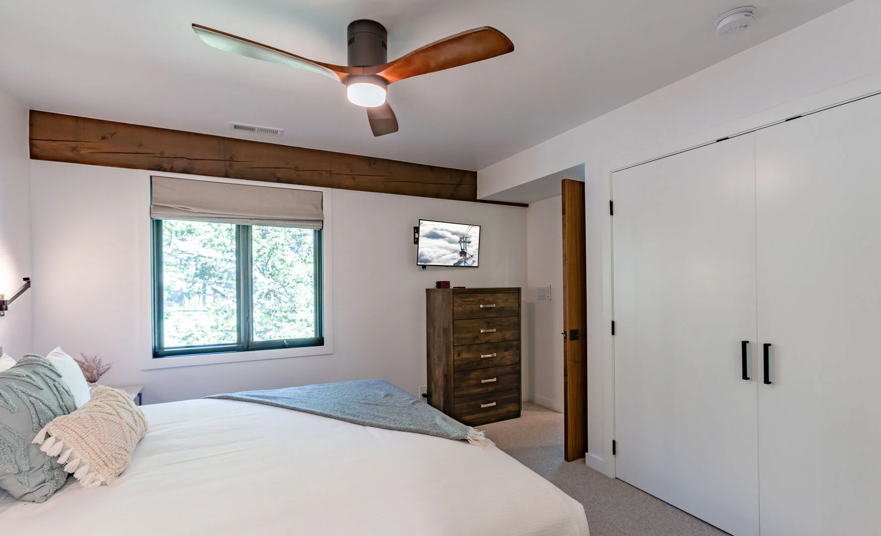 Cunningham Home - Image 10