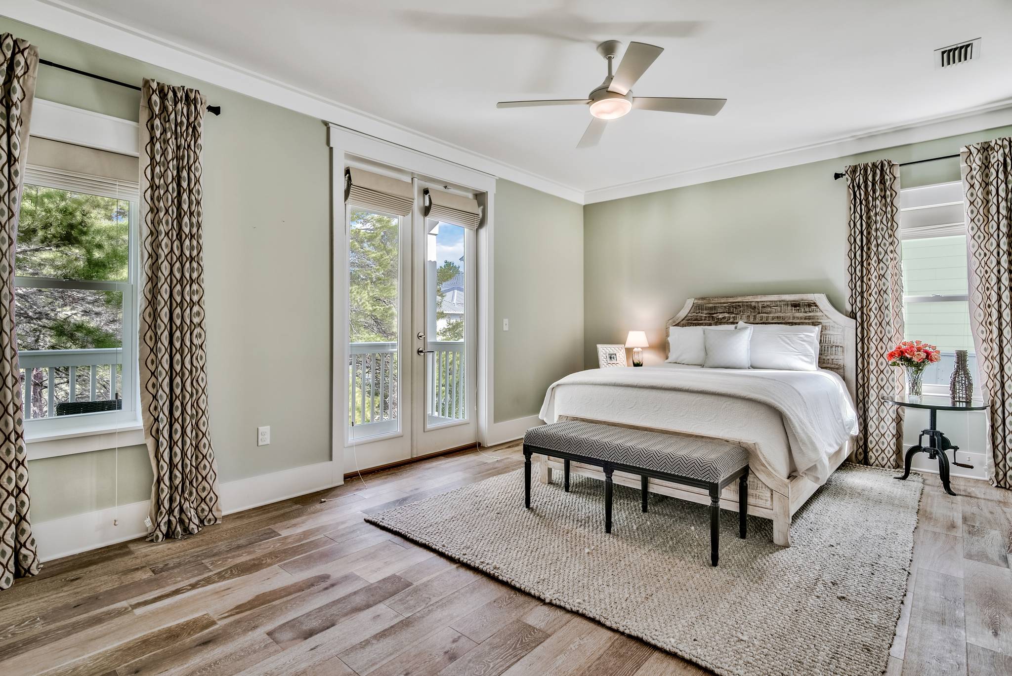 Blue Crab House - Image 24