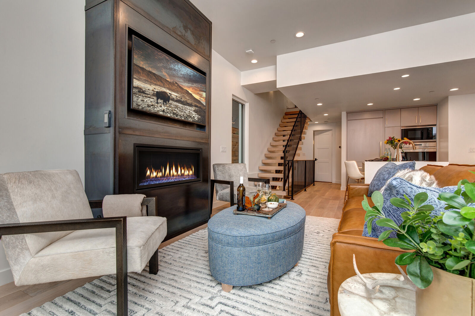 Lowell House - Image 3