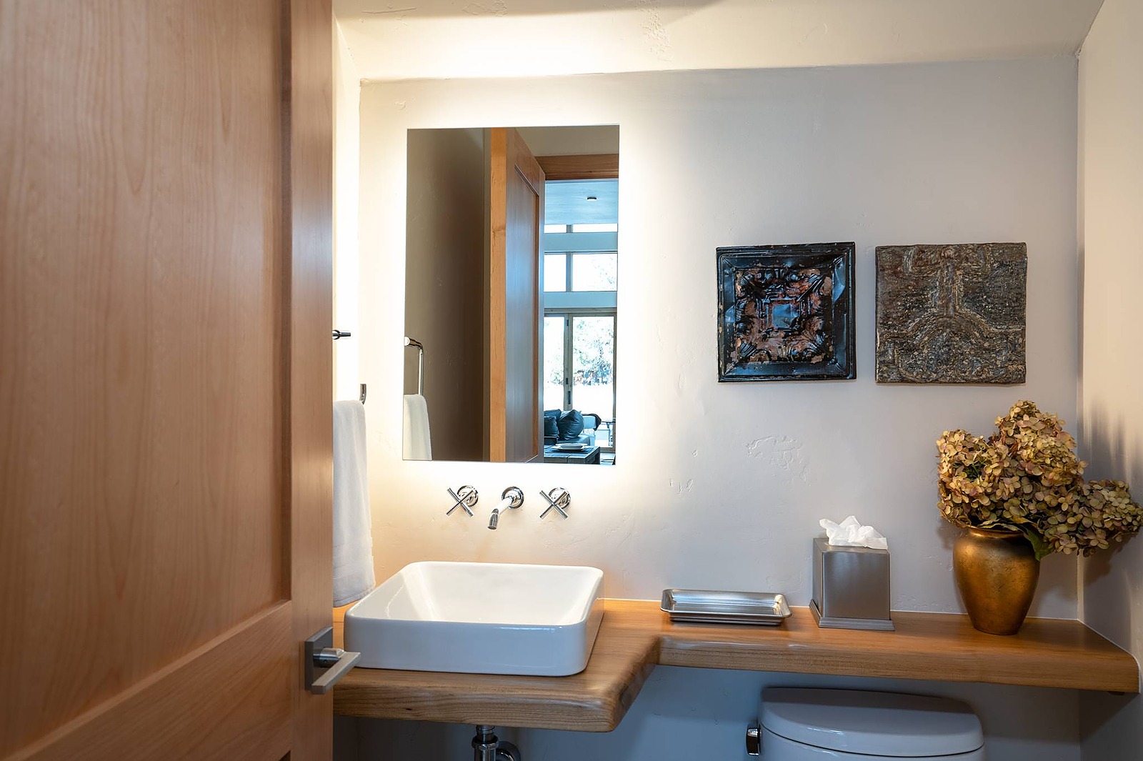 Mount House - Image 15