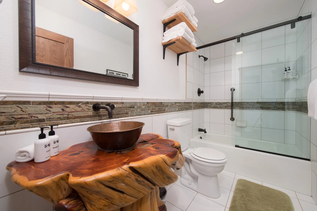 Michael Home - Image 9