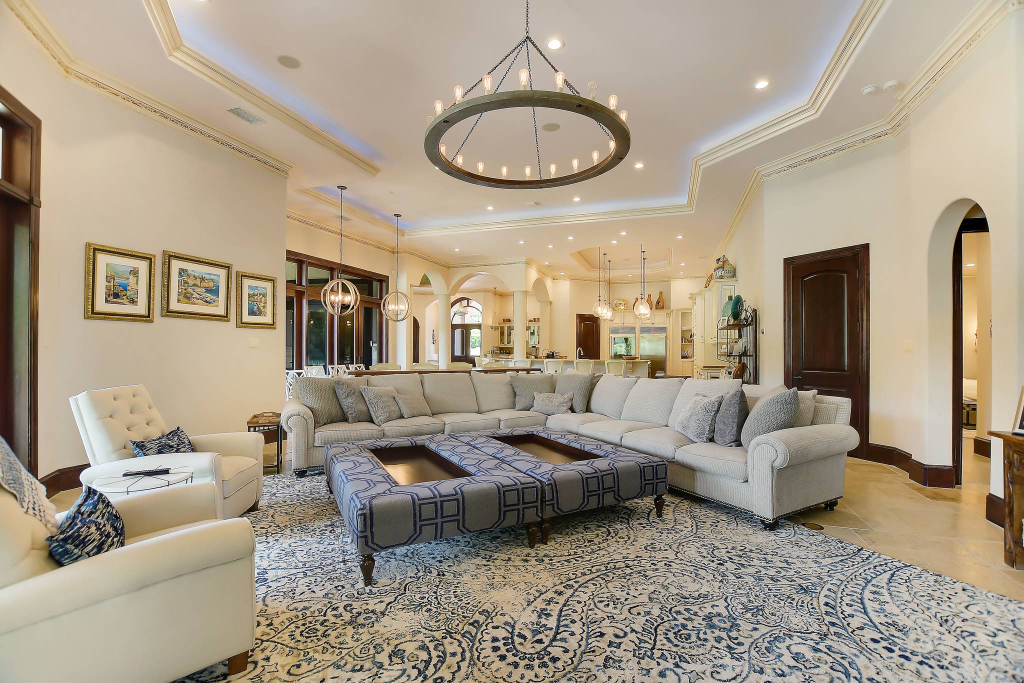 Catalpa Manor - Image 6